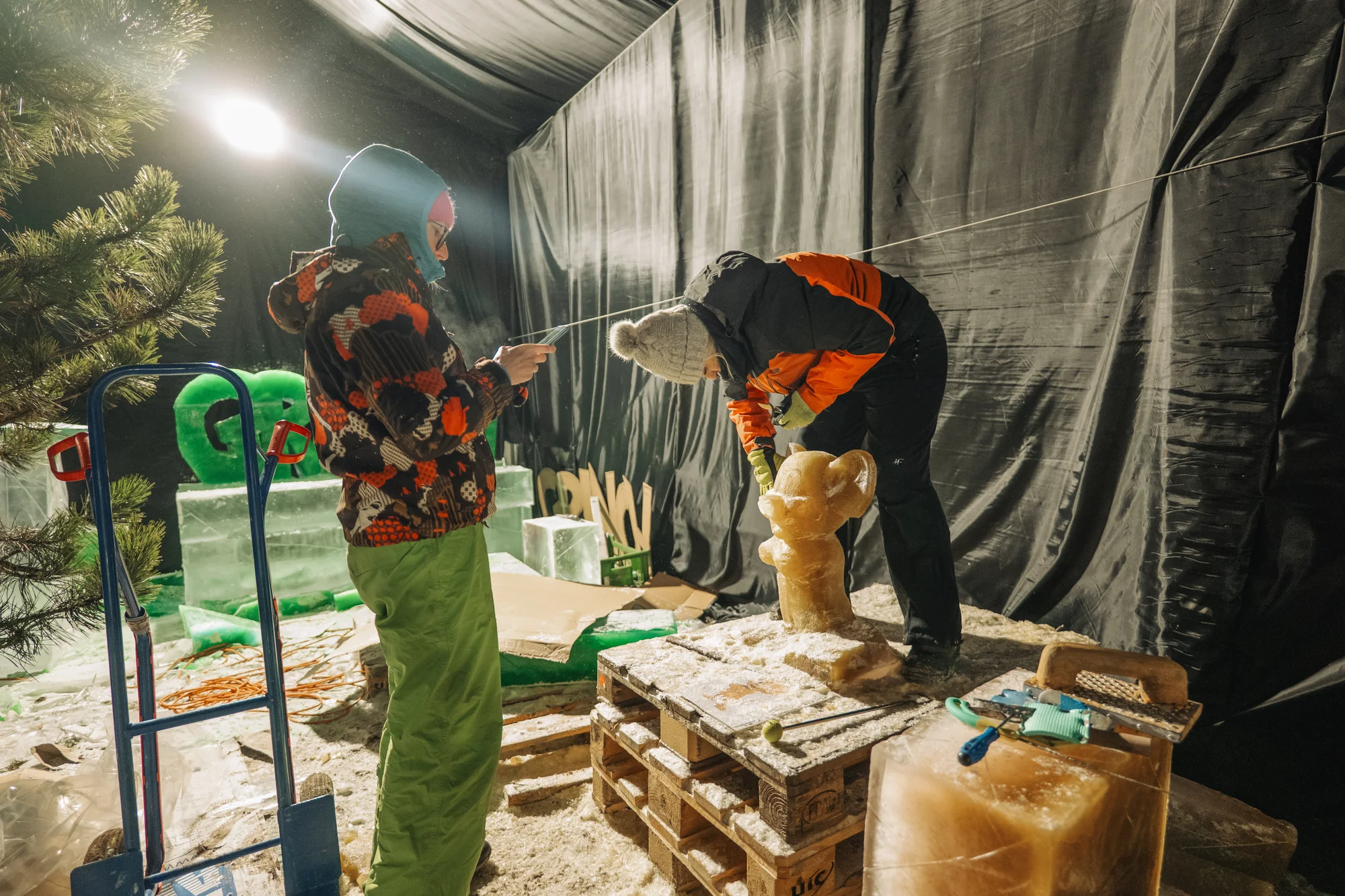 Ledové sochy na Čerňáku: Ice Magic, největší ledová výstava v Česku