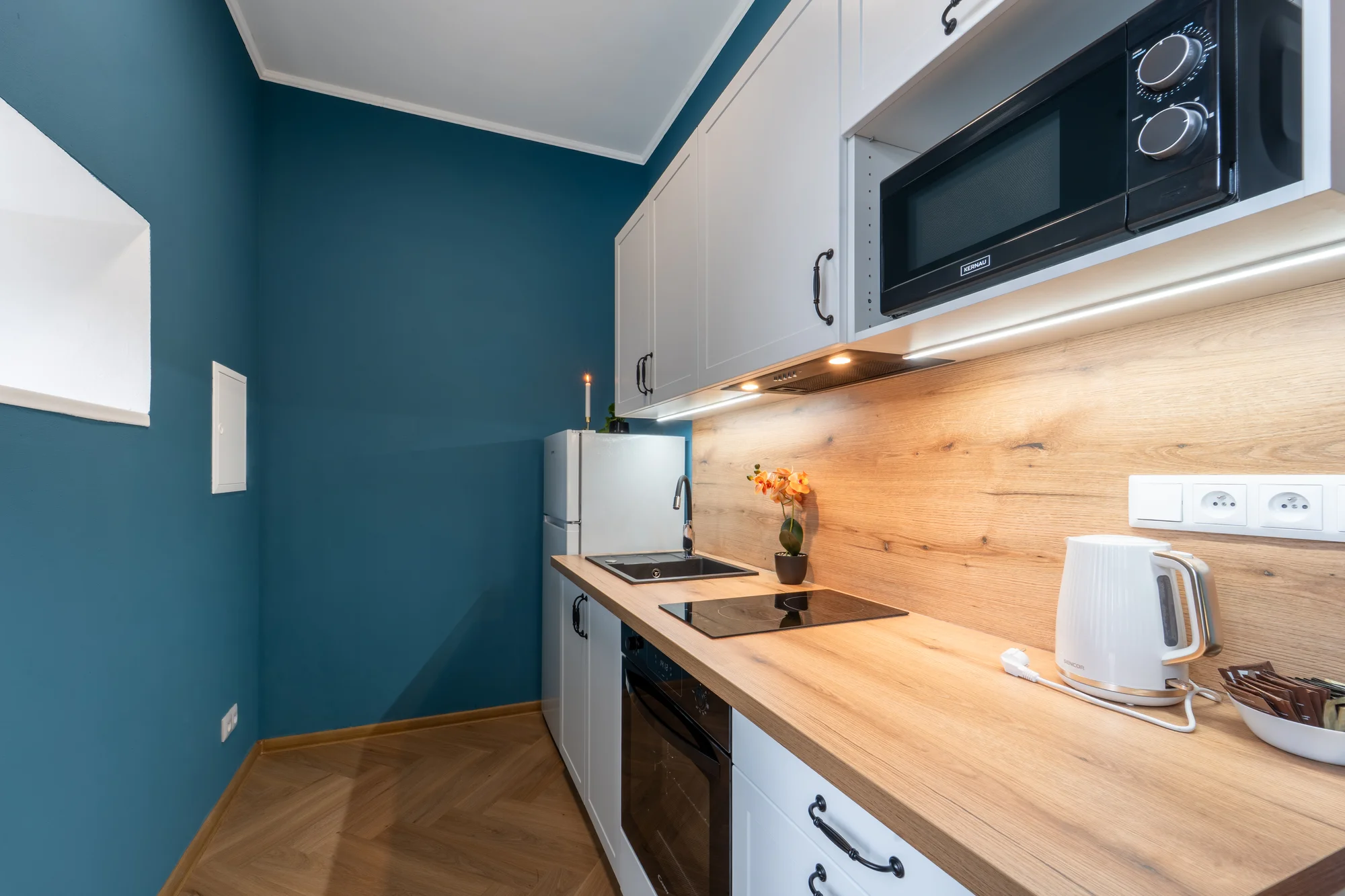 Jeseníky: apartmány až pro 8 osob v bývalém zámku, možnost snídaní na pokoj i privátního wellness