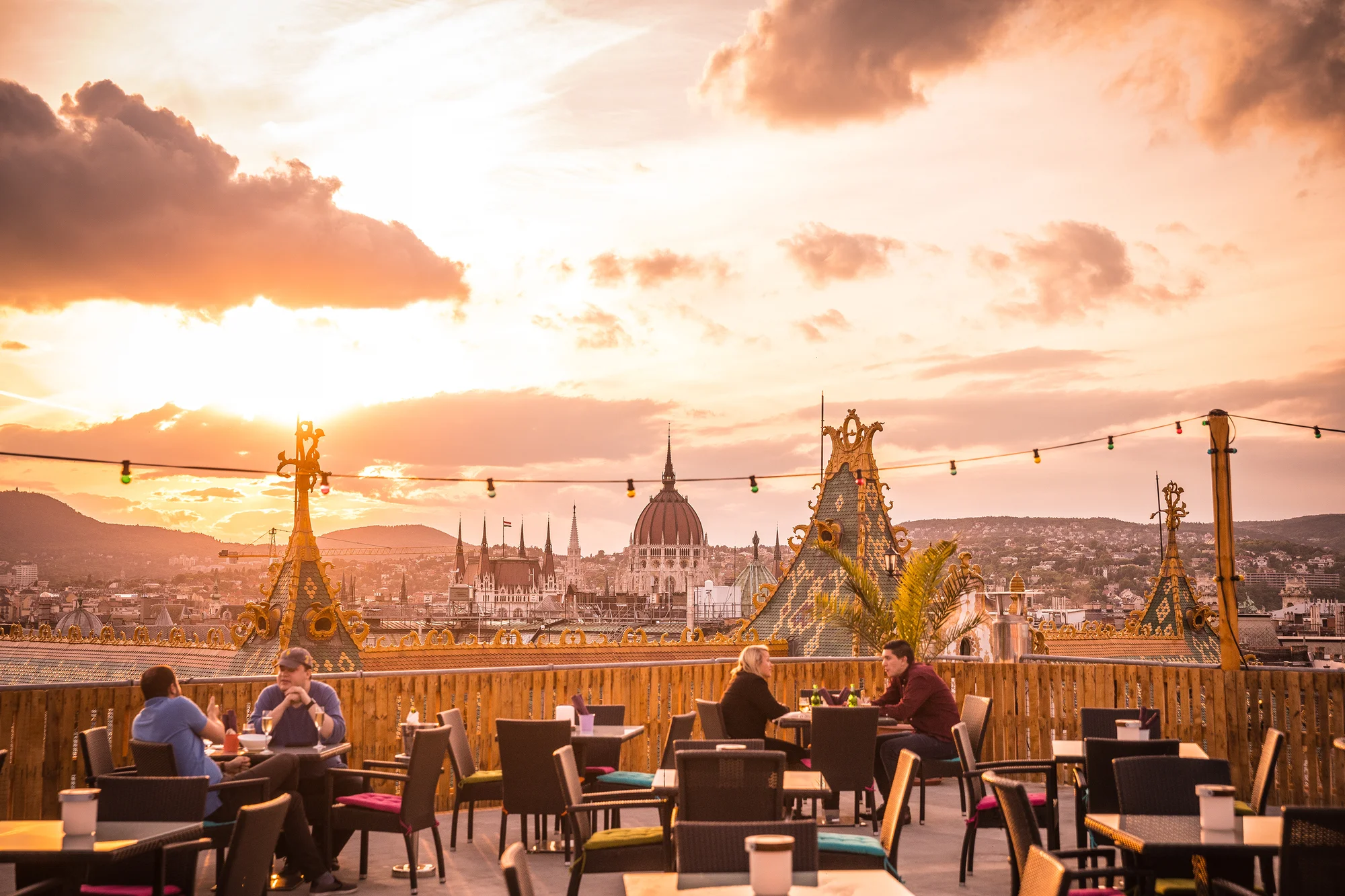 Pobyt v srdci Budapešti v elegantním 4* hotelu se střešní terasou s panoramatickým výhledem