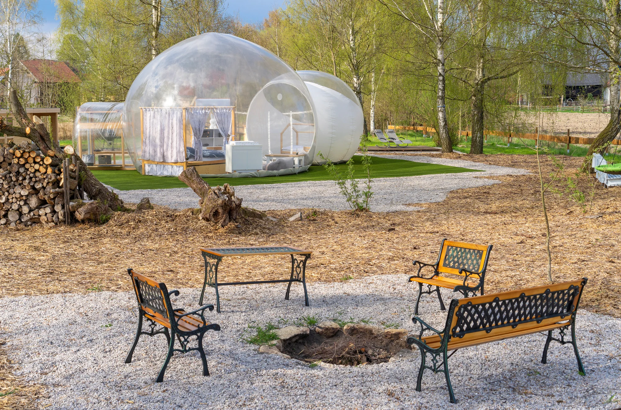 Parádní glamping V bublině: neomezený relax v sauně a výhled na hvězdy
