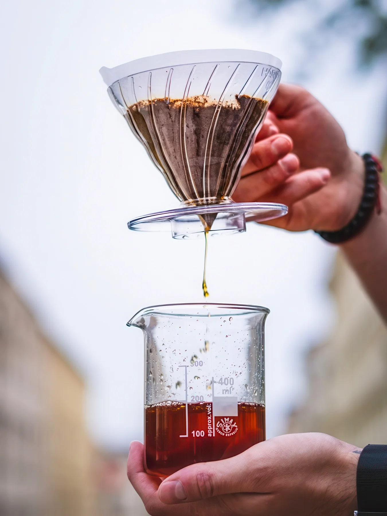 Praktické kávové kurzy pro domácí i profi baristy: základy espressa, latte art, filtr i senzorika