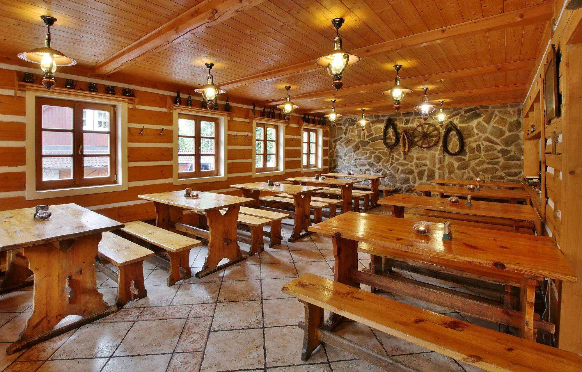 Dovolená v Peci pod Sněžkou: snídaně či polopenze a sudová sauna