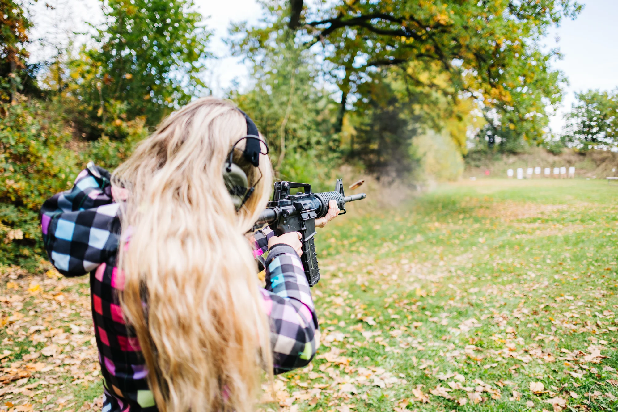 Dynamická zážitková střelba z krátkých i dlouhých zbraní, 114 výstřelů, 2–3 hodiny