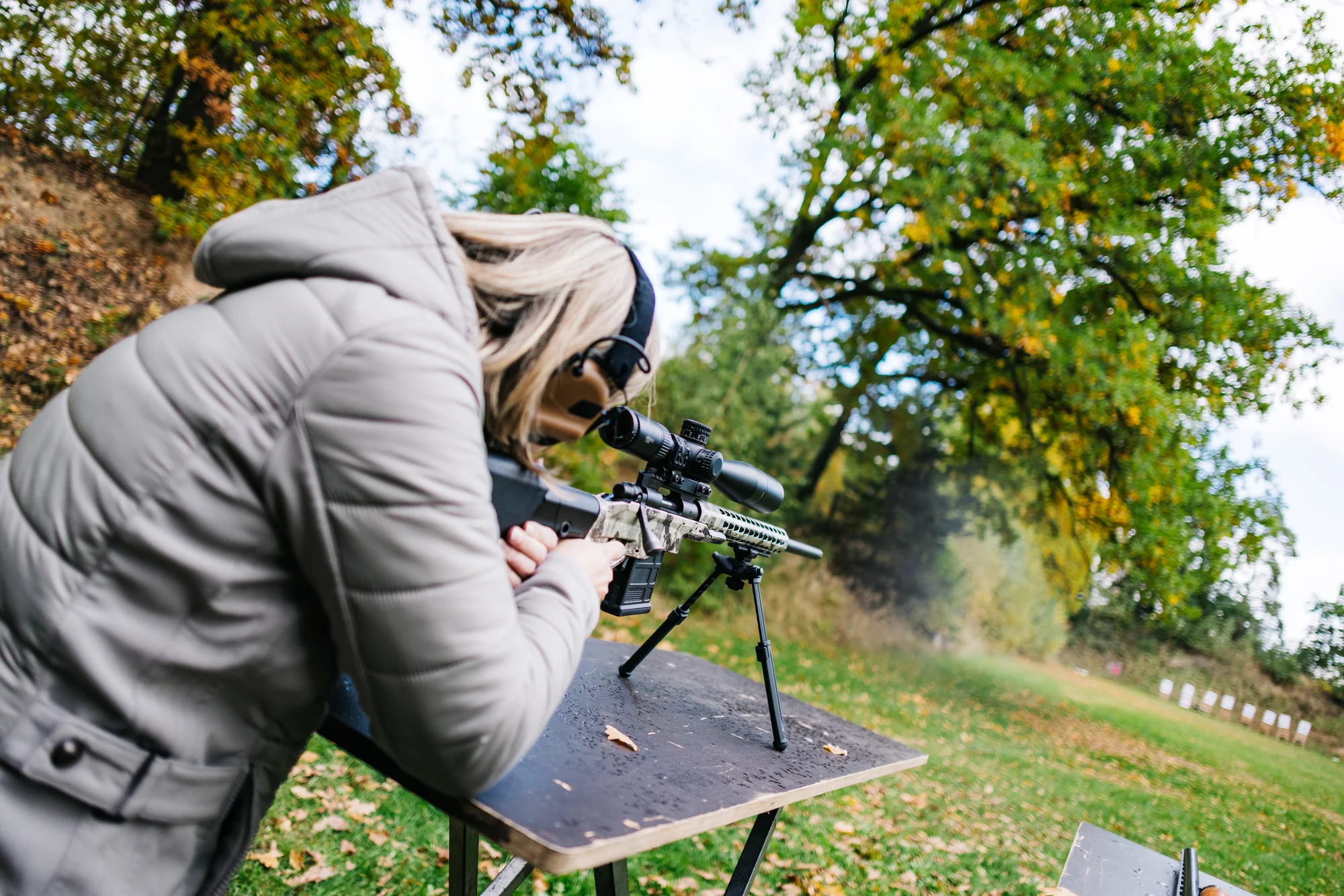 Dynamická zážitková střelba z krátkých i dlouhých zbraní, 114 výstřelů, 2–3 hodiny