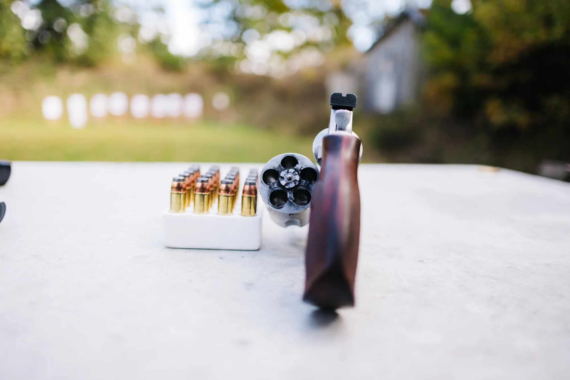 Dynamická zážitková střelba z krátkých i dlouhých zbraní, 114 výstřelů, 2–3 hodiny