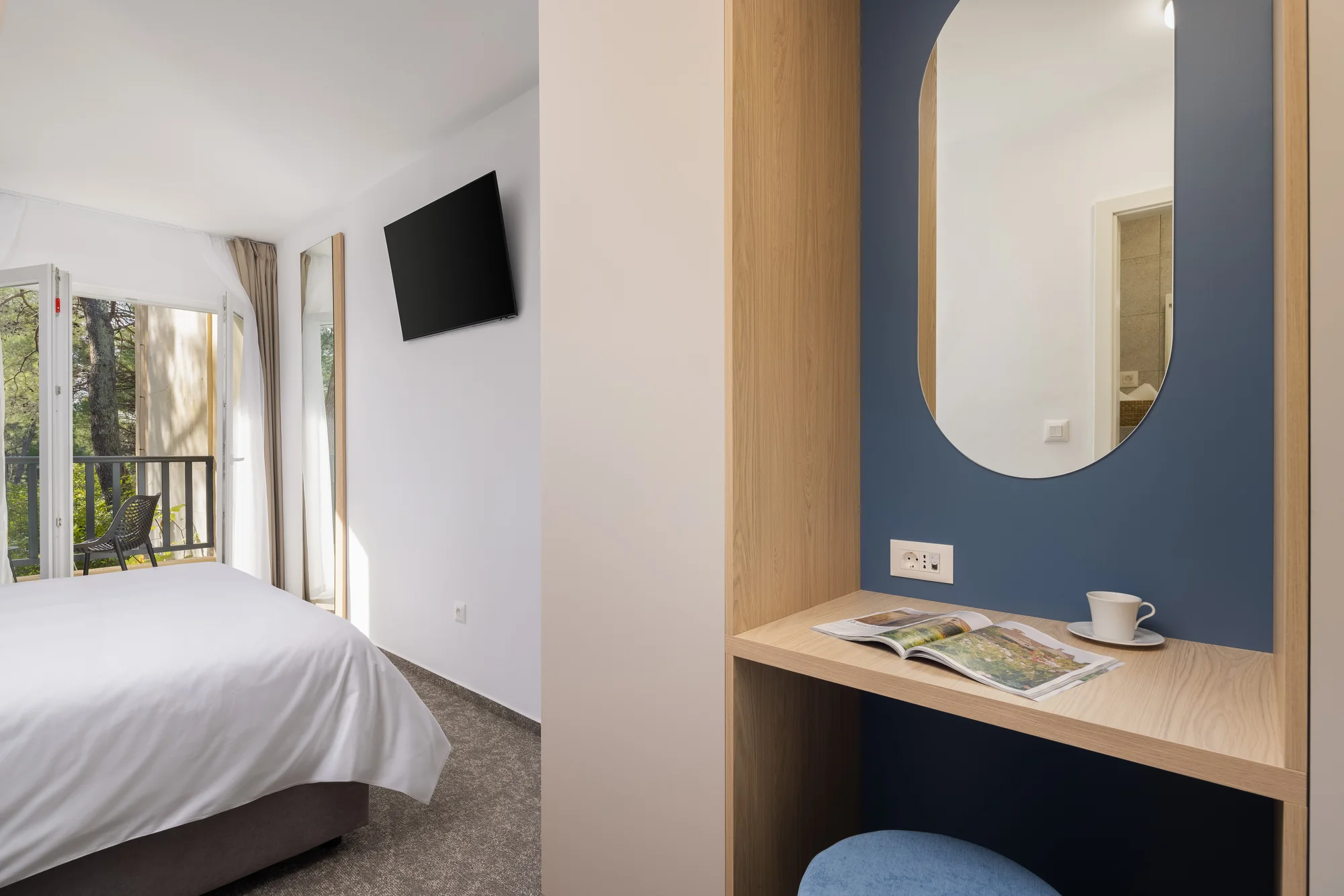 Dovolená v Bašce Vodě se snídaní či polopenzí plus, resort hned u pláže