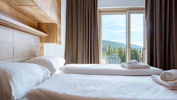 Slovinské Alpy: moderní ubytování pro pár i rodinu, polopenze i adrenalin, až 2 děti zdarma