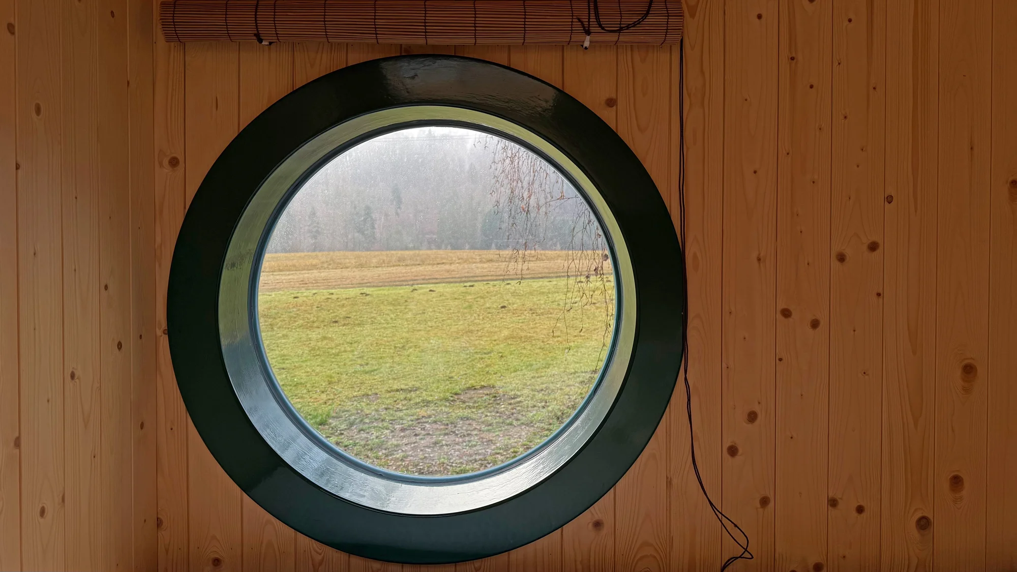 Romantika uprostřed moravské přírody: útulná maringotka s veškerým zázemím