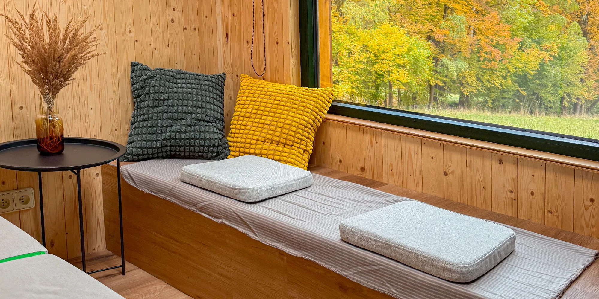 Romantika uprostřed moravské přírody: útulná maringotka s veškerým zázemím