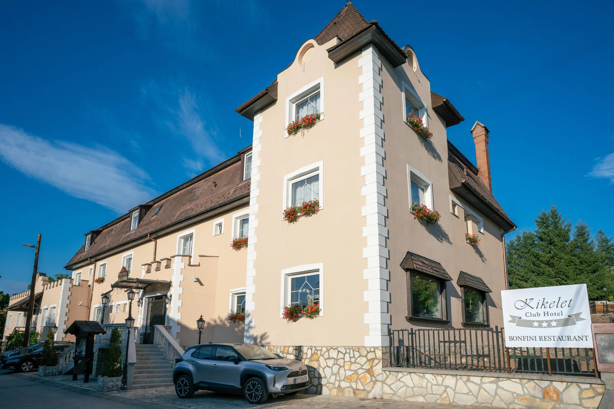 Romantický wellness pobyt v zrekonstruovaném hotelu v blízkosti slavných lázní