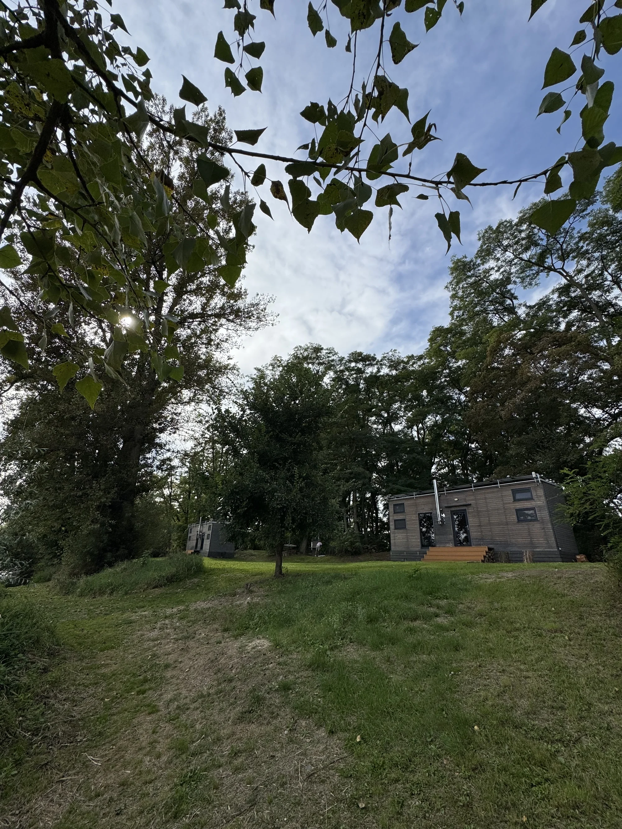 Krásný a plně vybavený tiny house na břehu Labe až pro 4 osoby