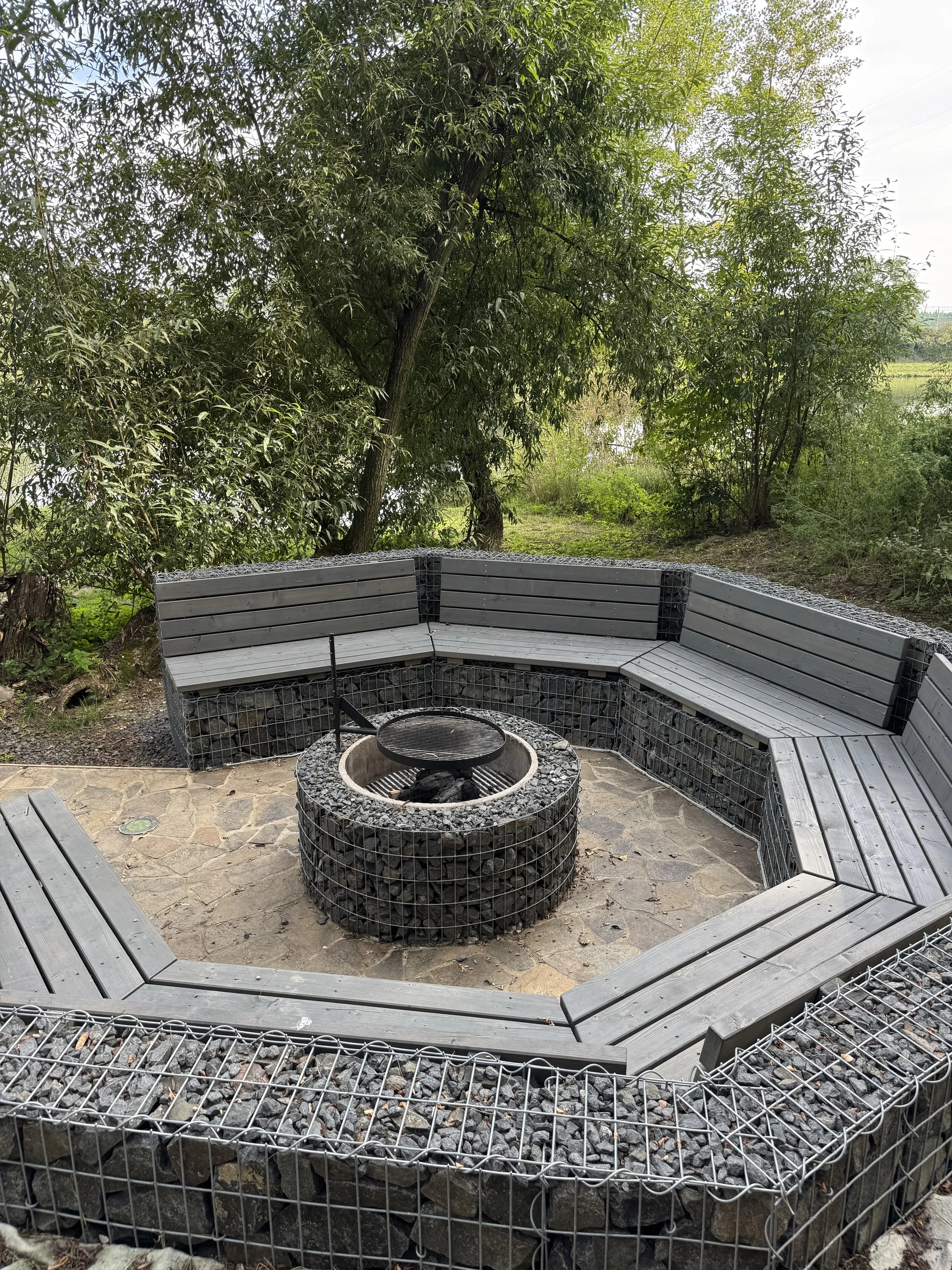 Krásný a plně vybavený tiny house na břehu Labe až pro 4 osoby