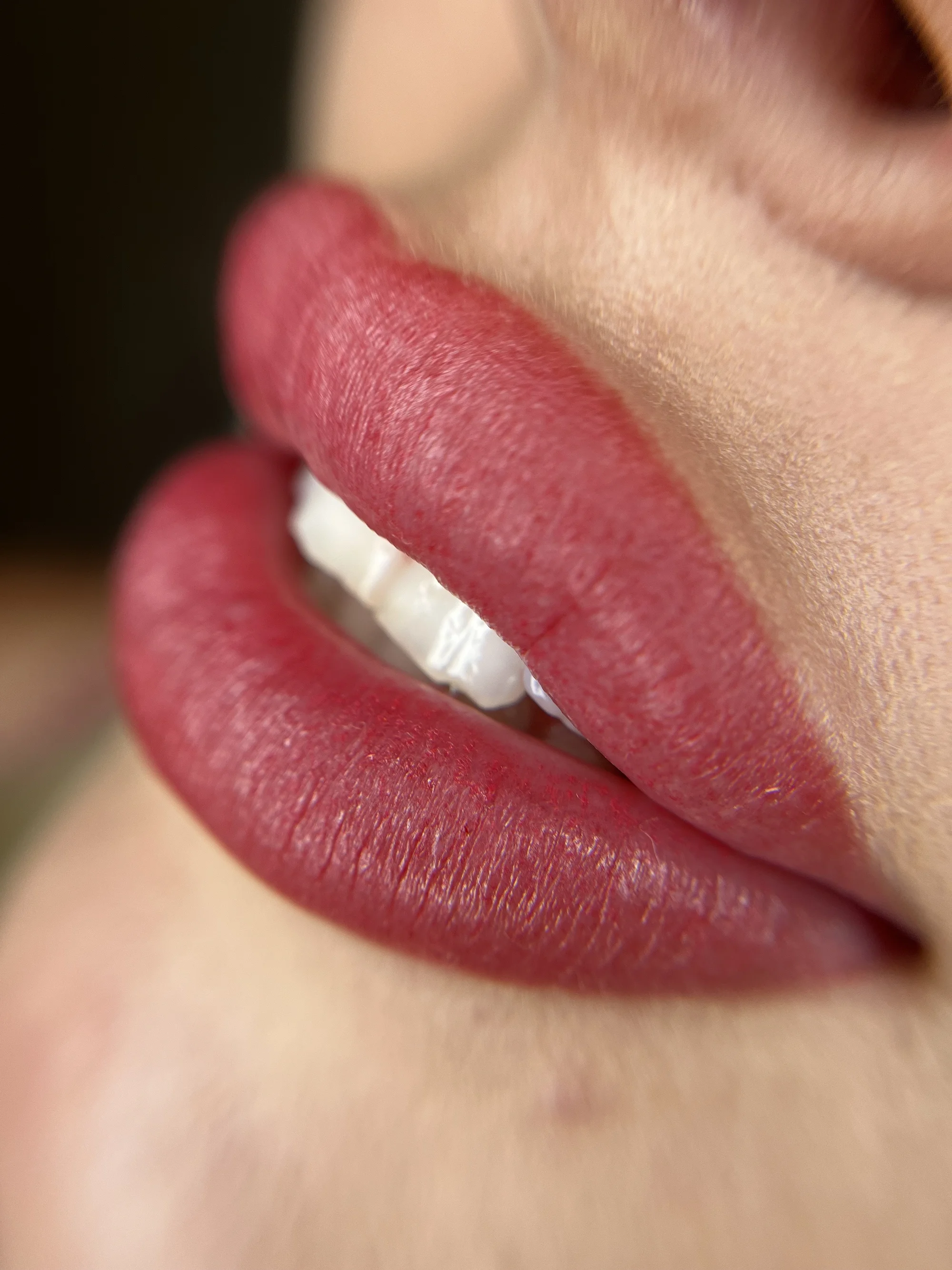 Otevřené vouchery na permanentní make-up i laminaci řas a obočí