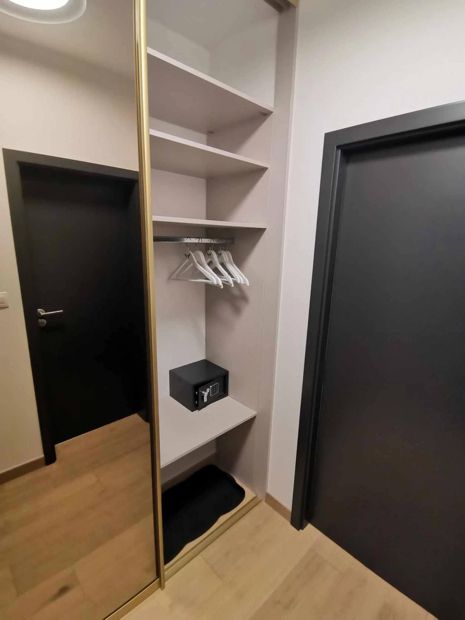Luxusní apartmán v centru Trnavy se snídaňovým boxem
