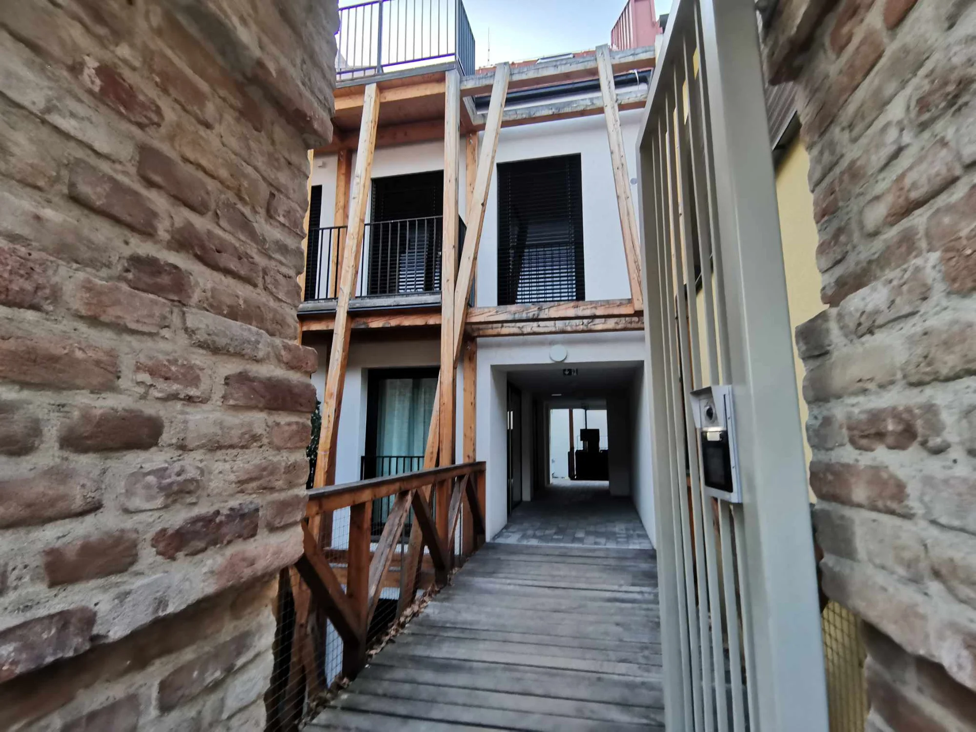 Luxusní apartmán v centru Trnavy se snídaňovým boxem