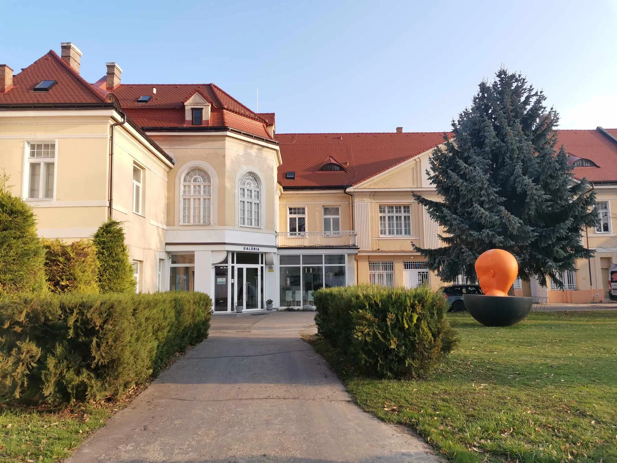 Luxusní apartmán v centru Trnavy se snídaňovým boxem