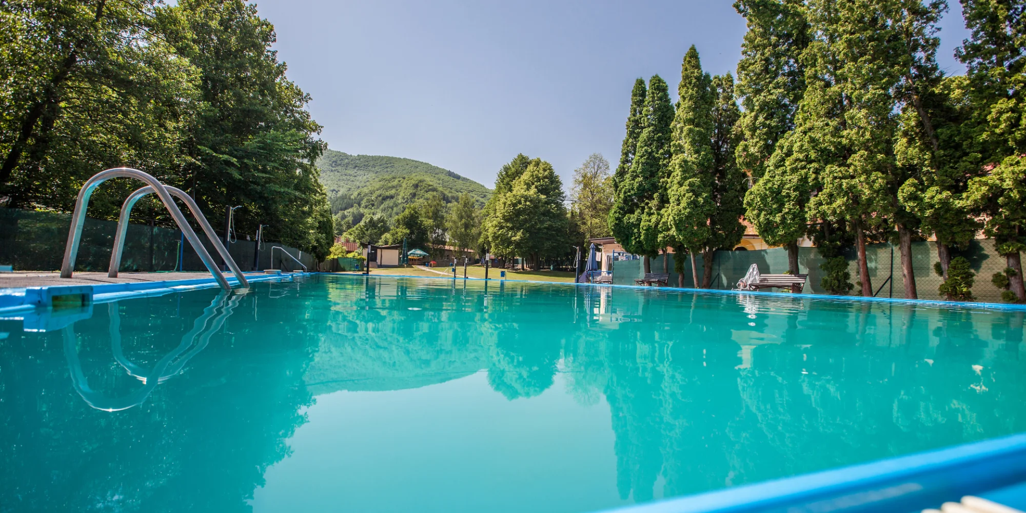 Fantastický odpočinek v lázních Sklené Teplice: ubytování se stravou a lázeňskými procedurami