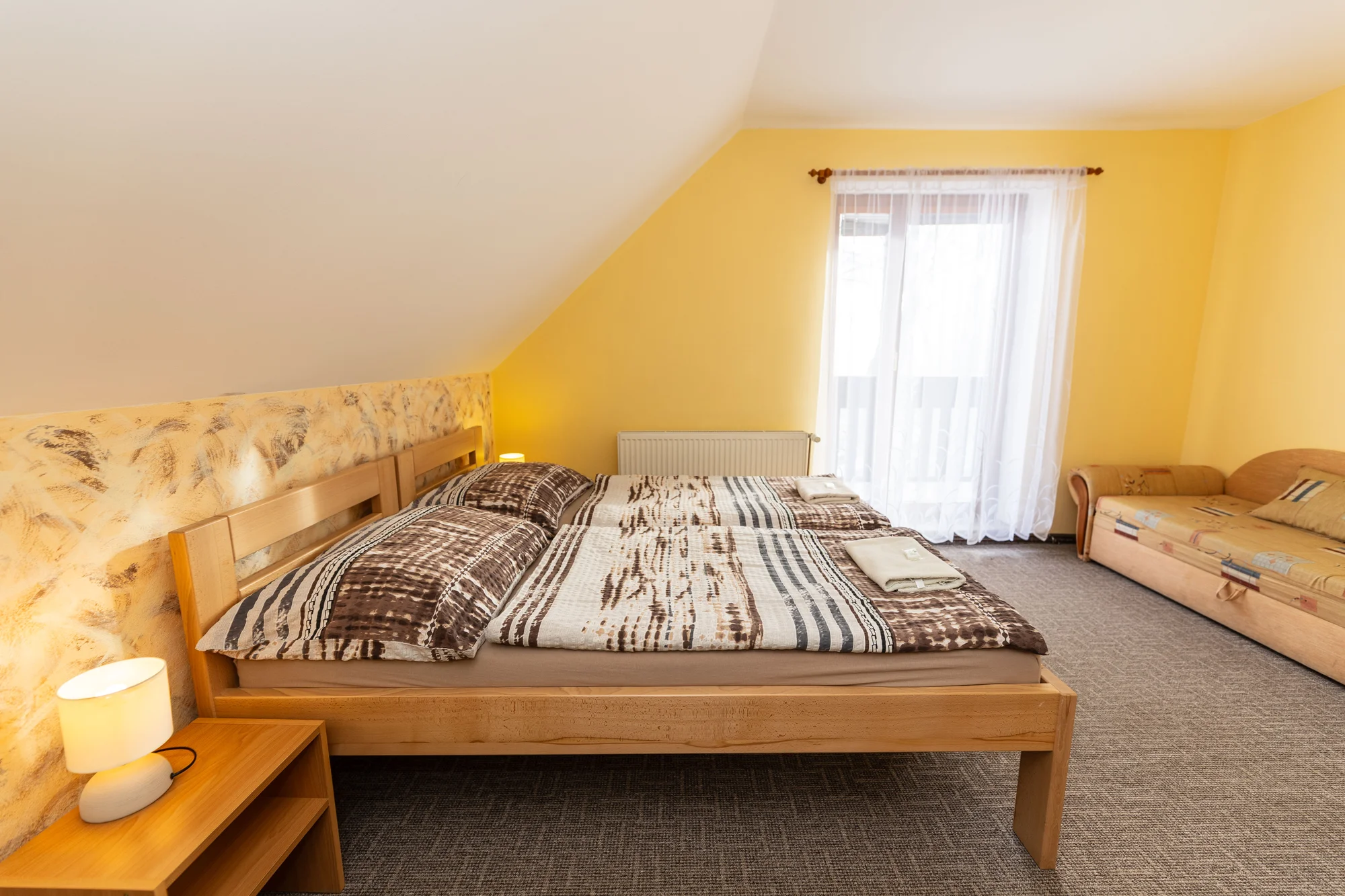 Pobyt na Šumavě: vybavené apartmány, až 3 děti do 14,9 let zdarma