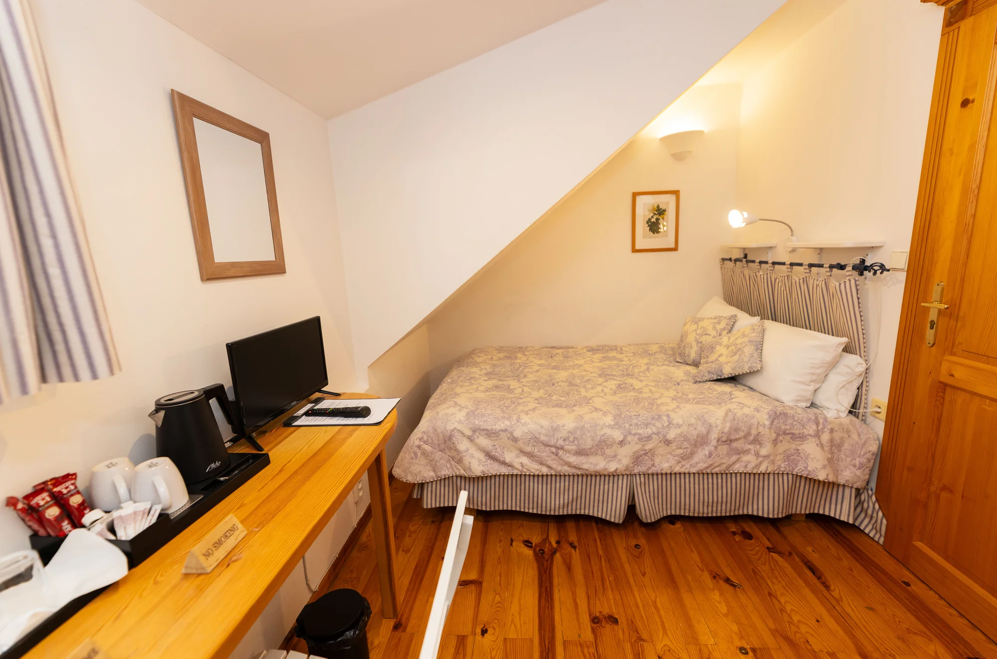 Romantický penzion v historickém centru Telče (UNESCO) se snídaní a lahví vína