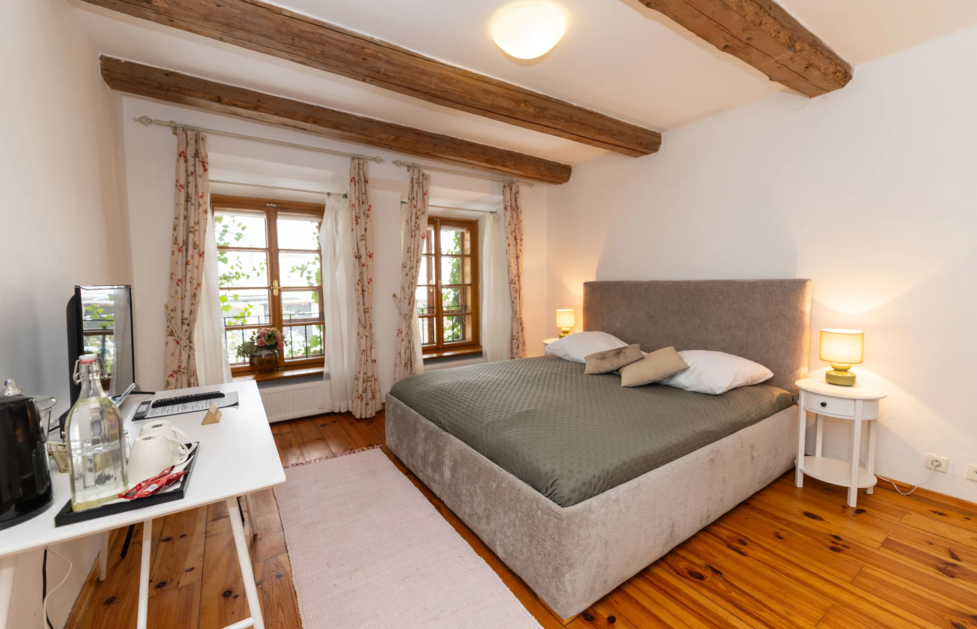 Romantický penzion v historickém centru Telče (UNESCO) se snídaní a lahví vína