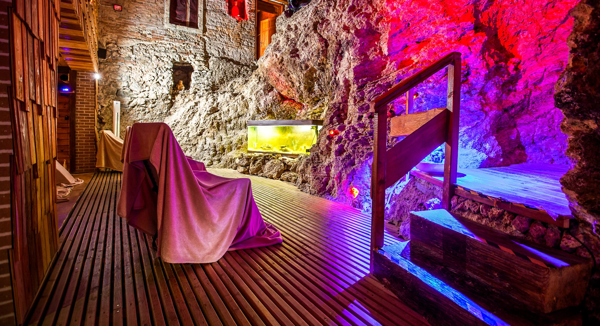 Fantastický odpočinek v lázních Sklené Teplice: ubytování se stravou a lázeňskými procedurami