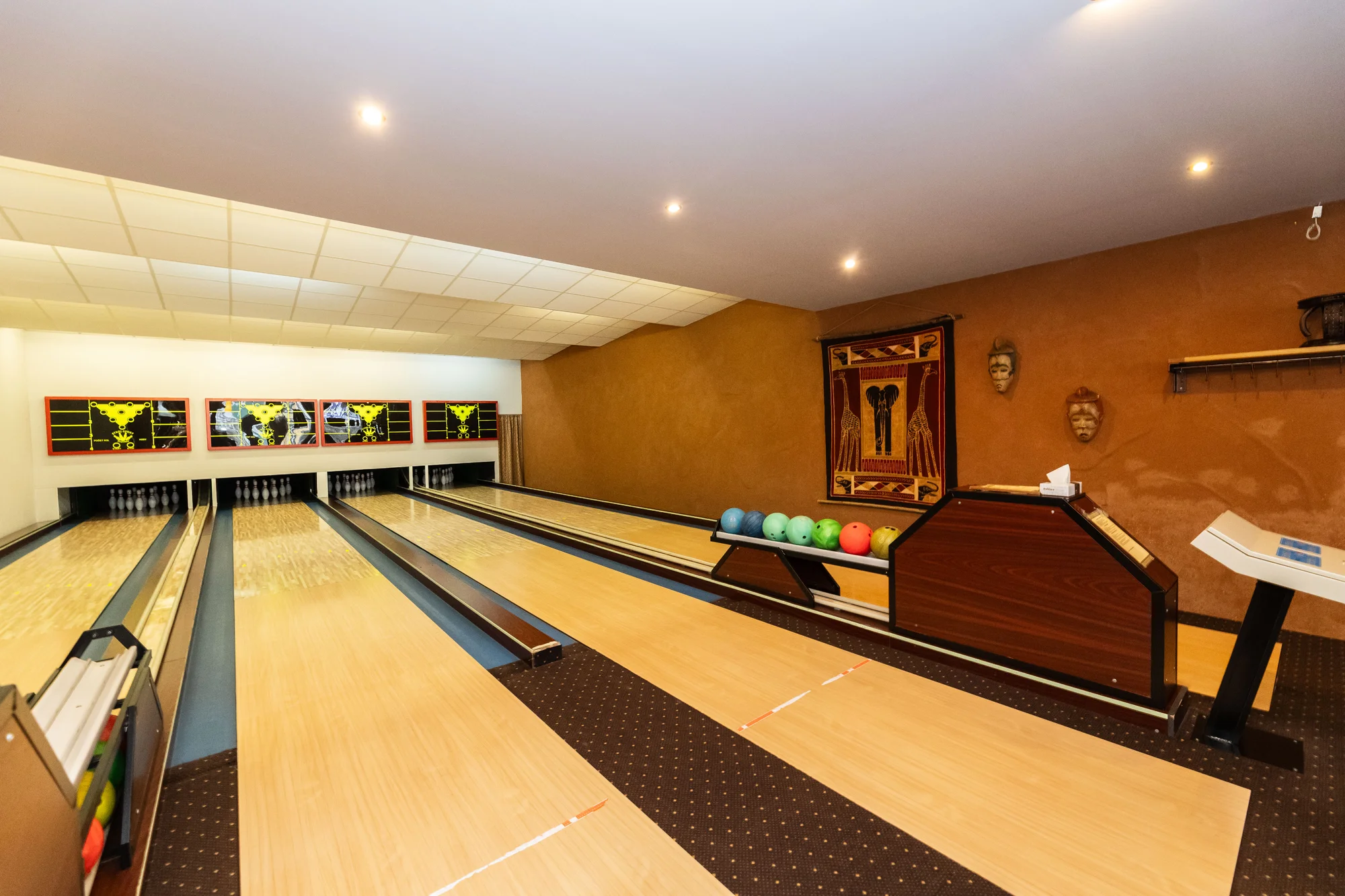 Afrika ve Dvoře Králové: 4* hotel v Safari Parku se snídaní a vstupem do safari