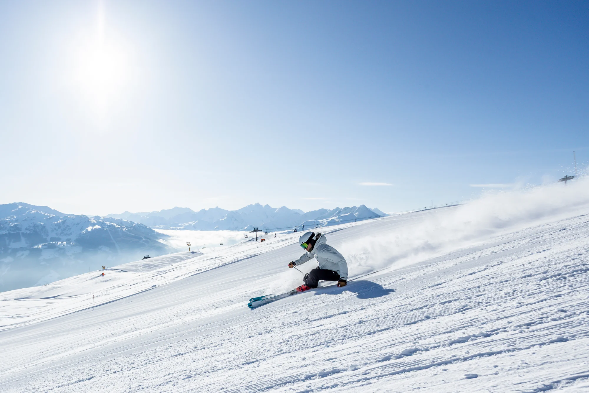 Dovolená v Zillertalu: hotel hned u sjezdovky, polopenze a neomezený relax v bazénech i saunách