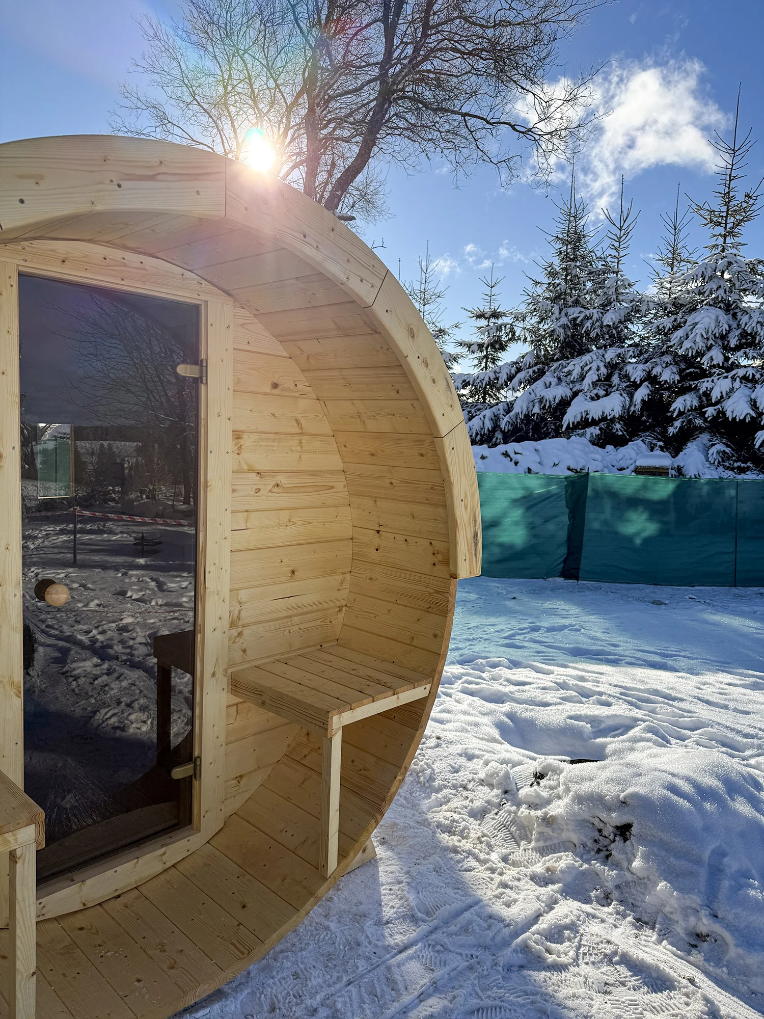 Glamping v Krušných horách: komfortně vybavený stan se saunou