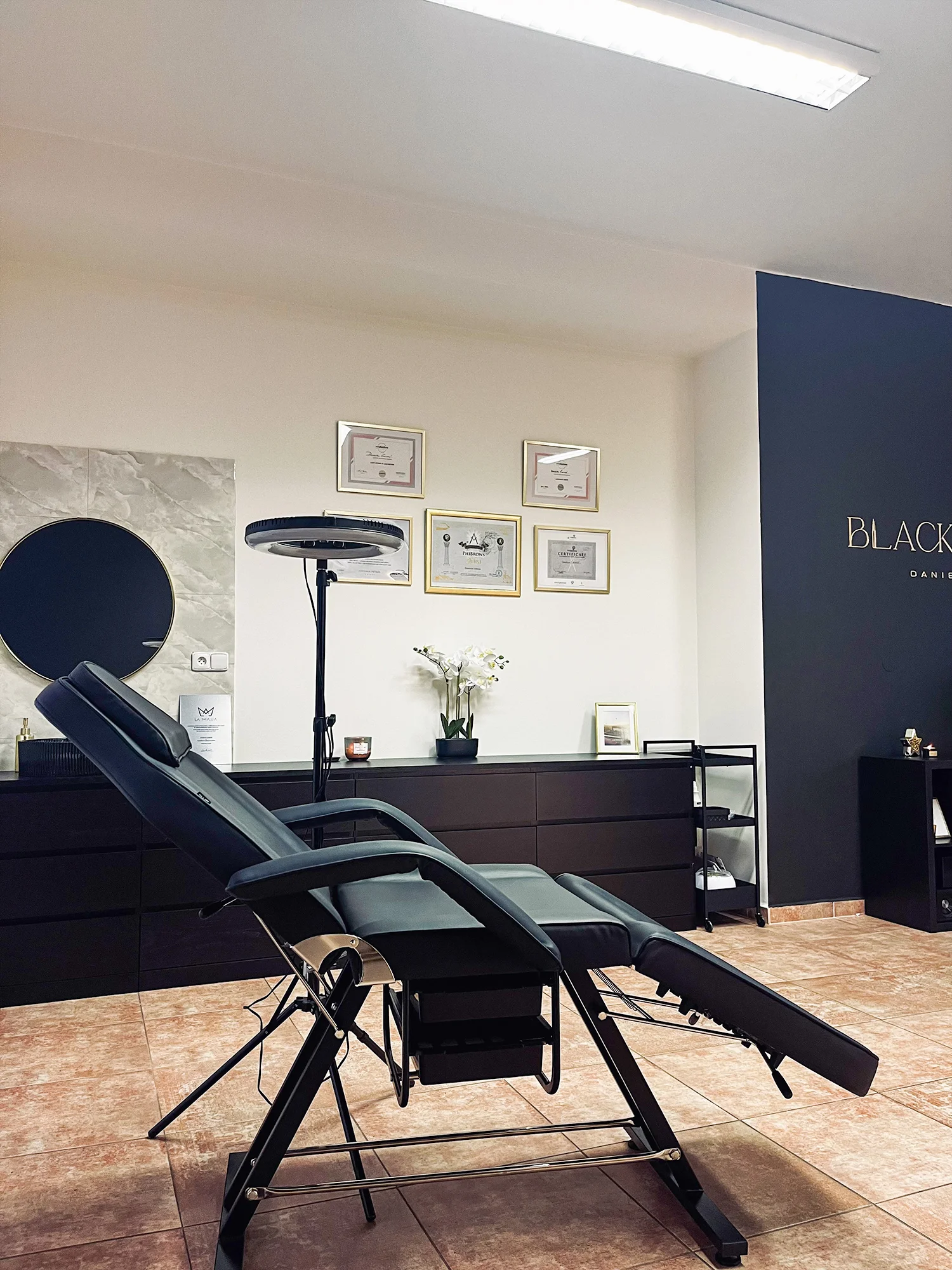 Otevřené vouchery na permanentní make-up i laminaci řas a obočí