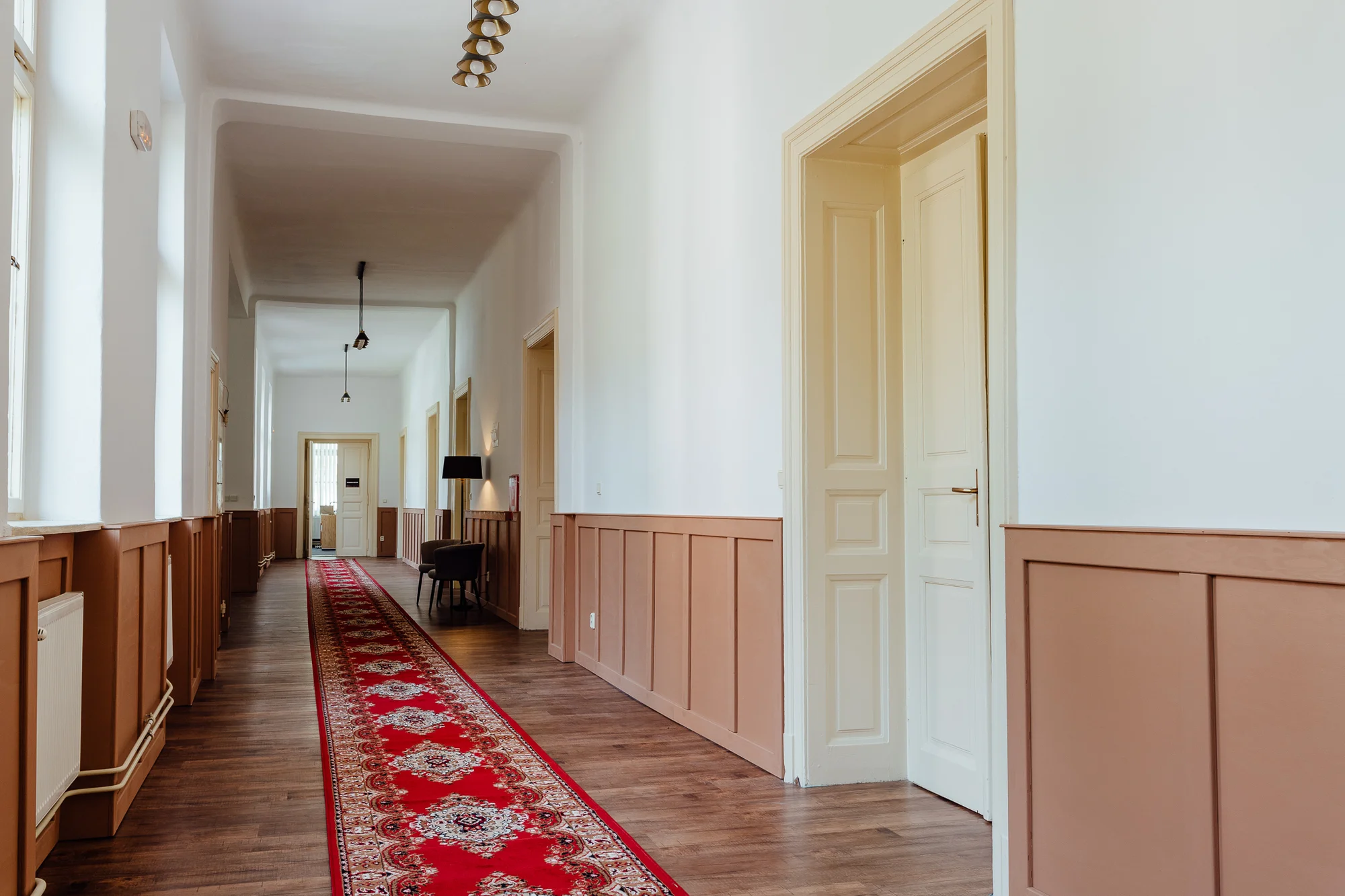 Elegantní nově zrekonstruované pokoje a apartmány v klidné části centra Banské Štiavnice