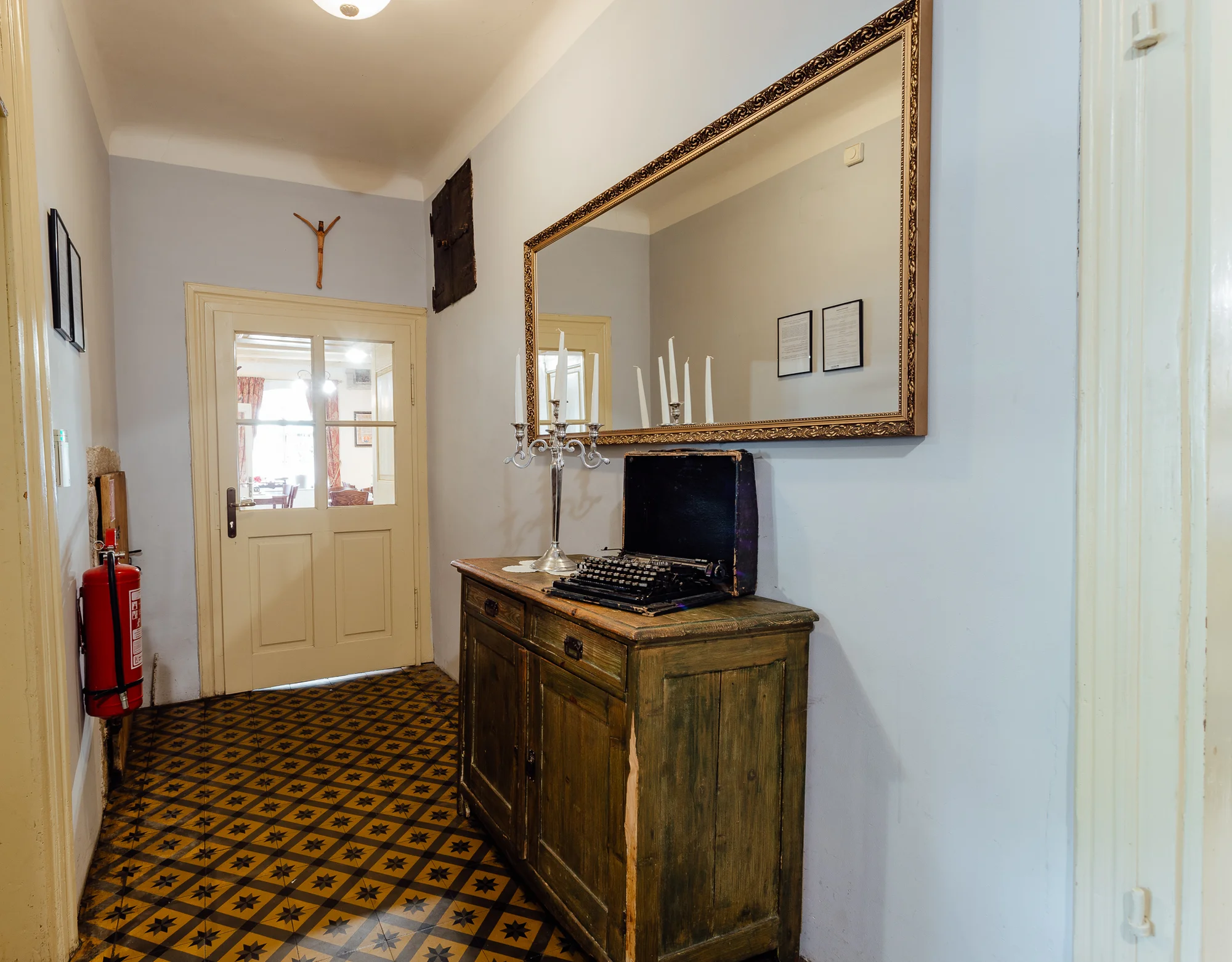 Elegantní nově zrekonstruované pokoje a apartmány v klidné části centra Banské Štiavnice