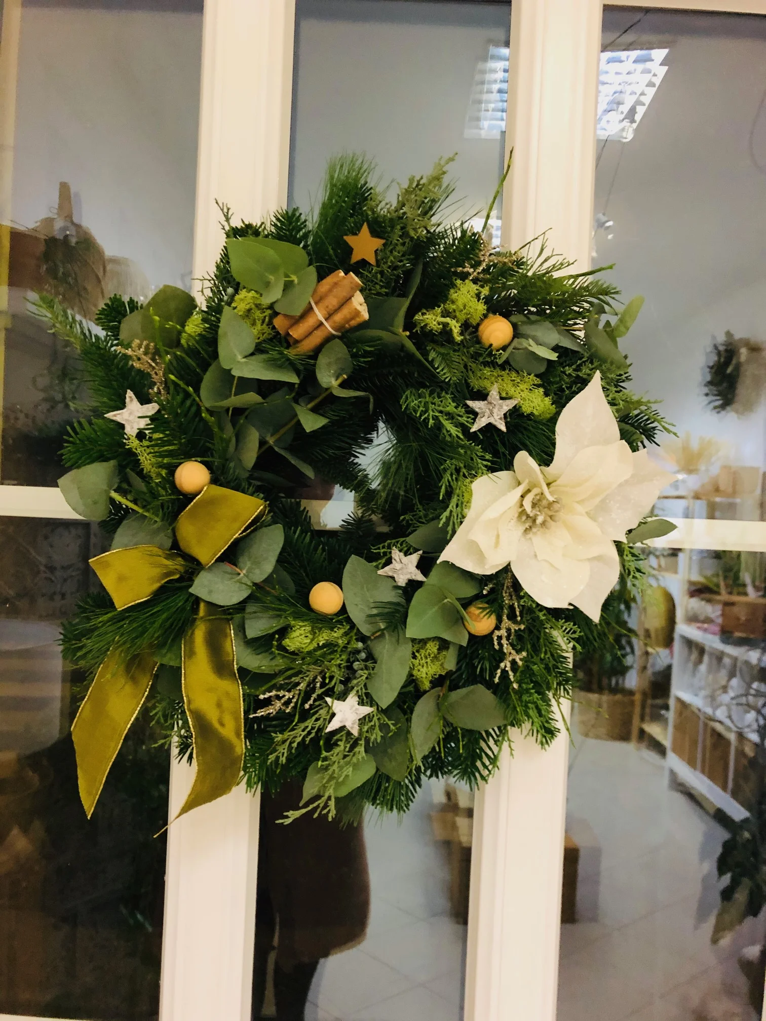 Workshop vázání sezónního či adventního věnce: pro 1 či 2 osoby, 2–3 hod.