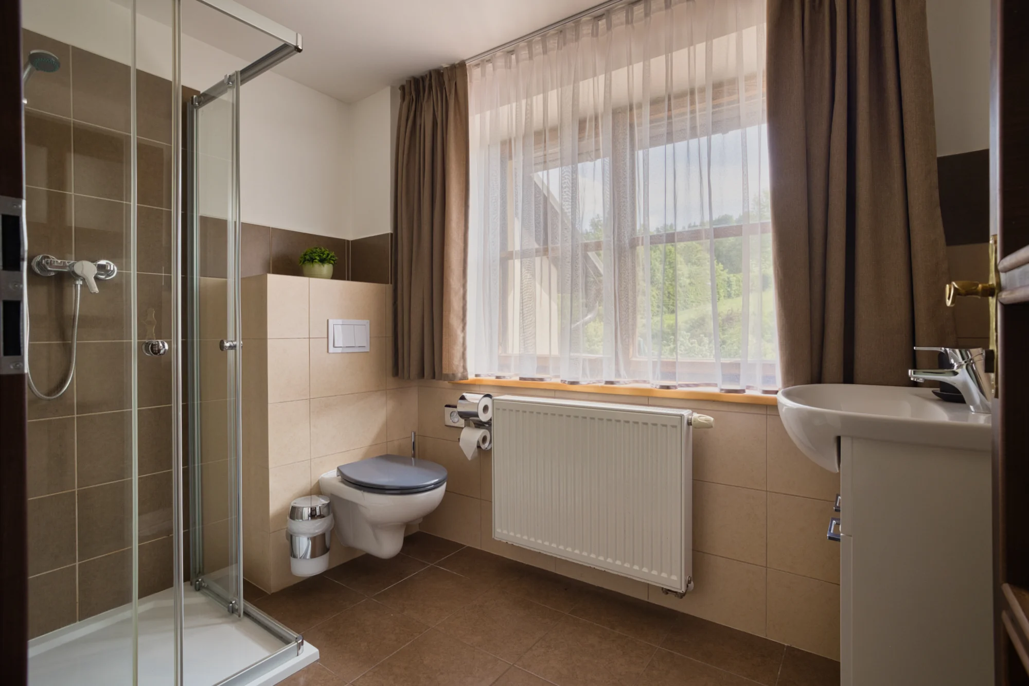 Pohodový pobyt v krásných Jeseníkách: snídaně či polopenze i wellness