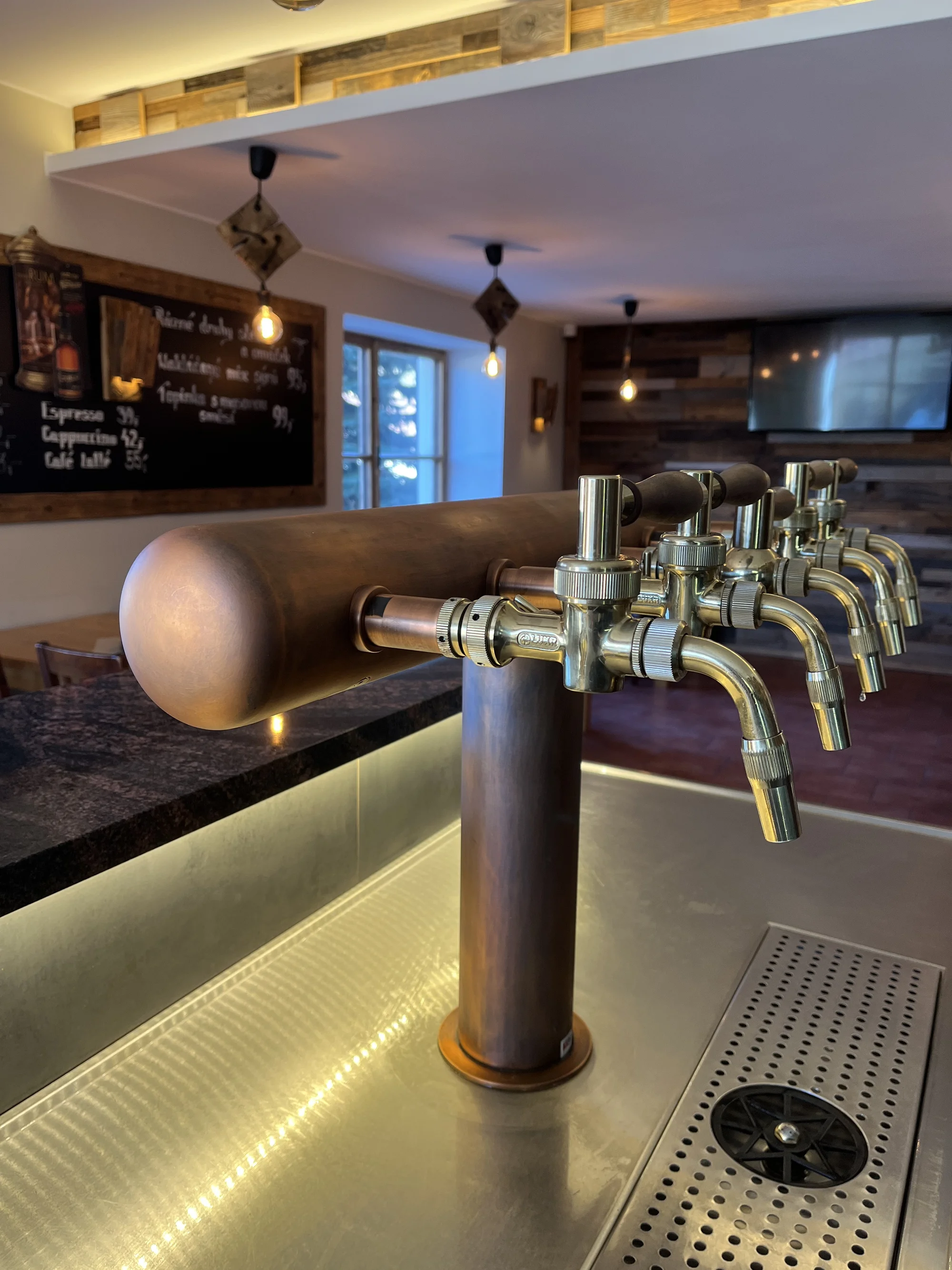 Pohodový pobyt v krásných Jeseníkách: snídaně či polopenze i wellness