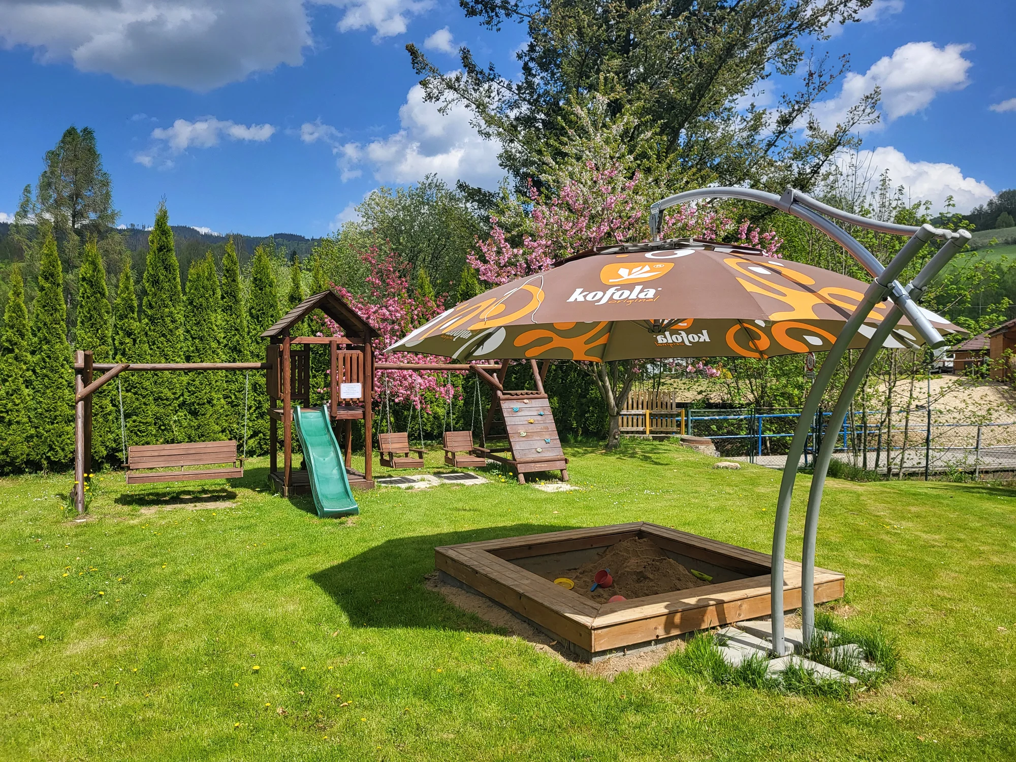 Pohodový pobyt v krásných Jeseníkách: snídaně či polopenze i wellness