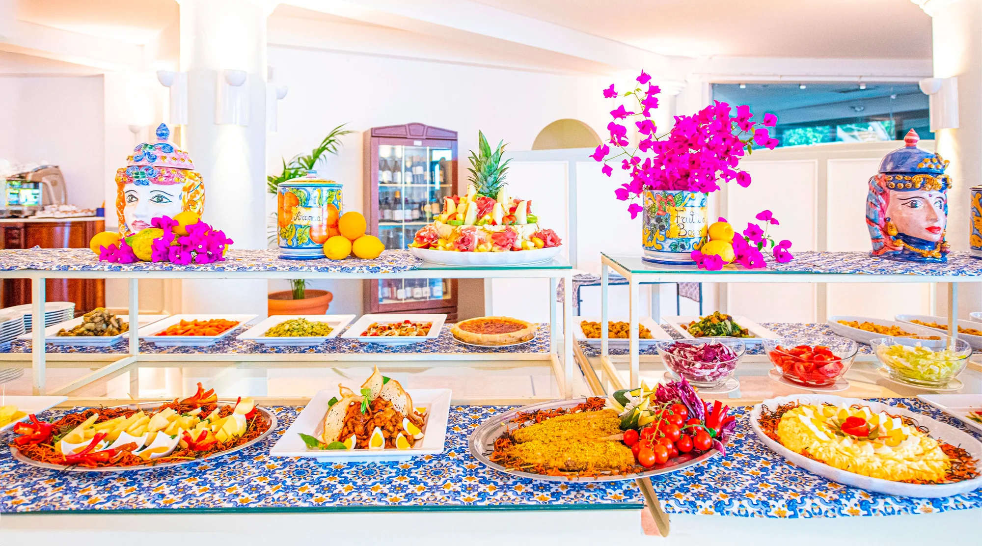 Dovolená na Sicílii: hotel se snídaní nebo polopenzí, bazény, soukromá pláž