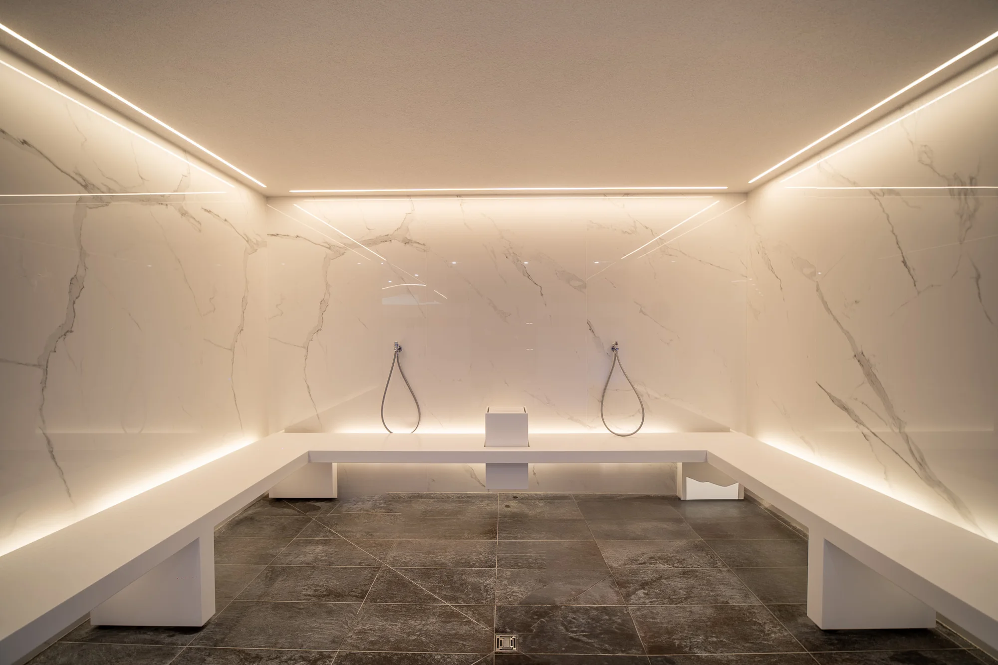 Dovolená s dětmi u Baltu: polopenze, vnitřní bazén a sauny, hřiště a herna