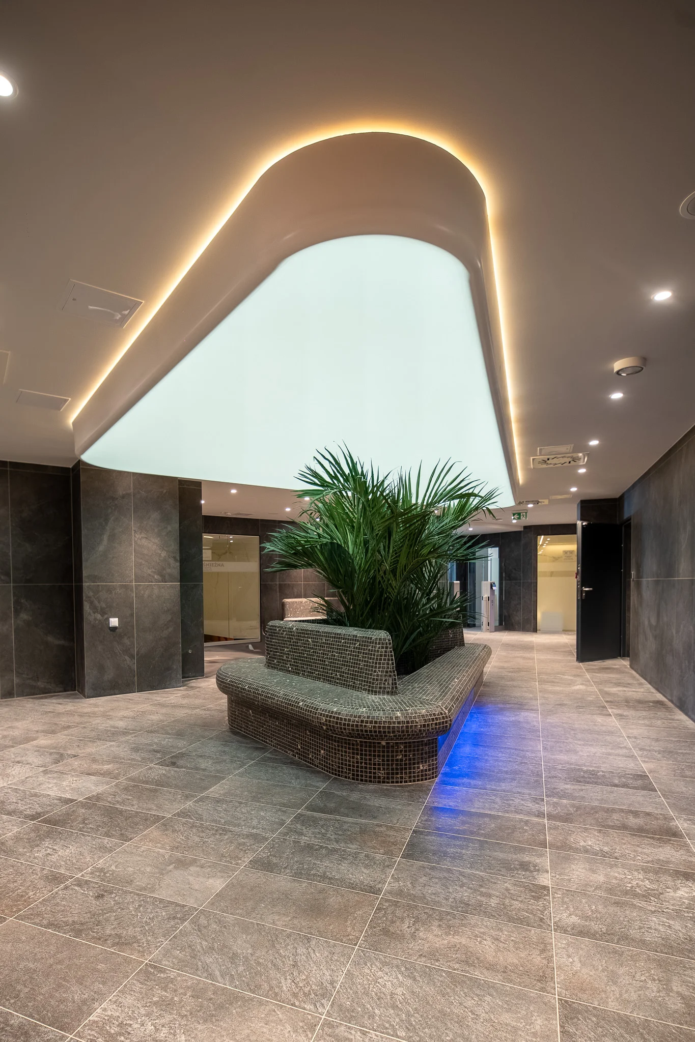 Dovolená s dětmi u Baltu: polopenze, vnitřní bazén a sauny, hřiště a herna