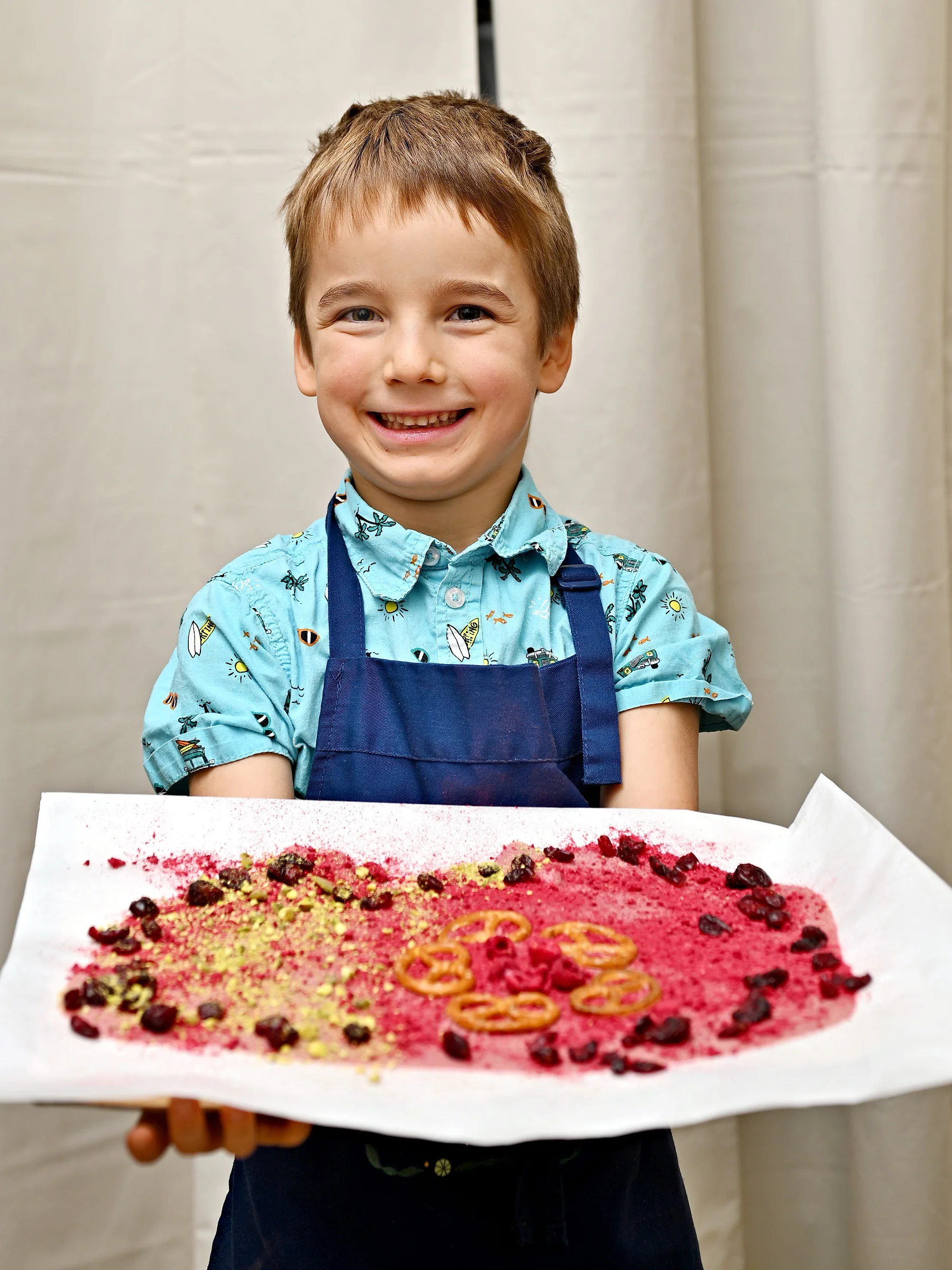 60min. čokoládový workshop: cake pops, lámaná čokoláda i máčené preclíky