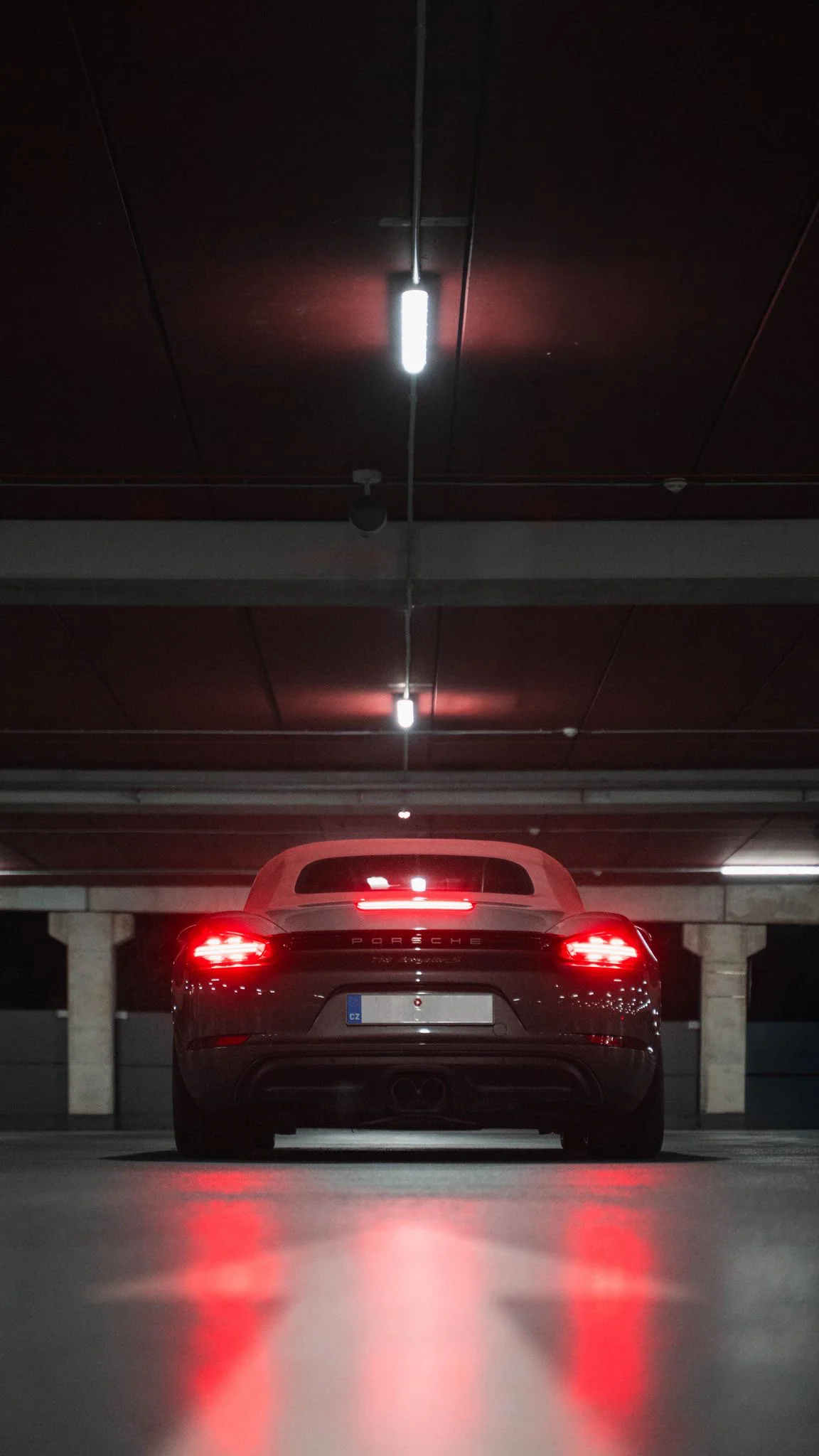 Pořádná jízda v nadupaném Porsche 718 Boxster S: 60 nebo 120 min.