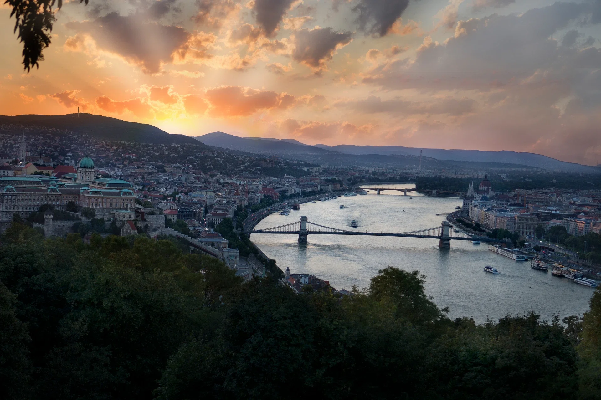 6denní poznávací zájezd do Budapešti včetně ubytování a zpátečních letenek