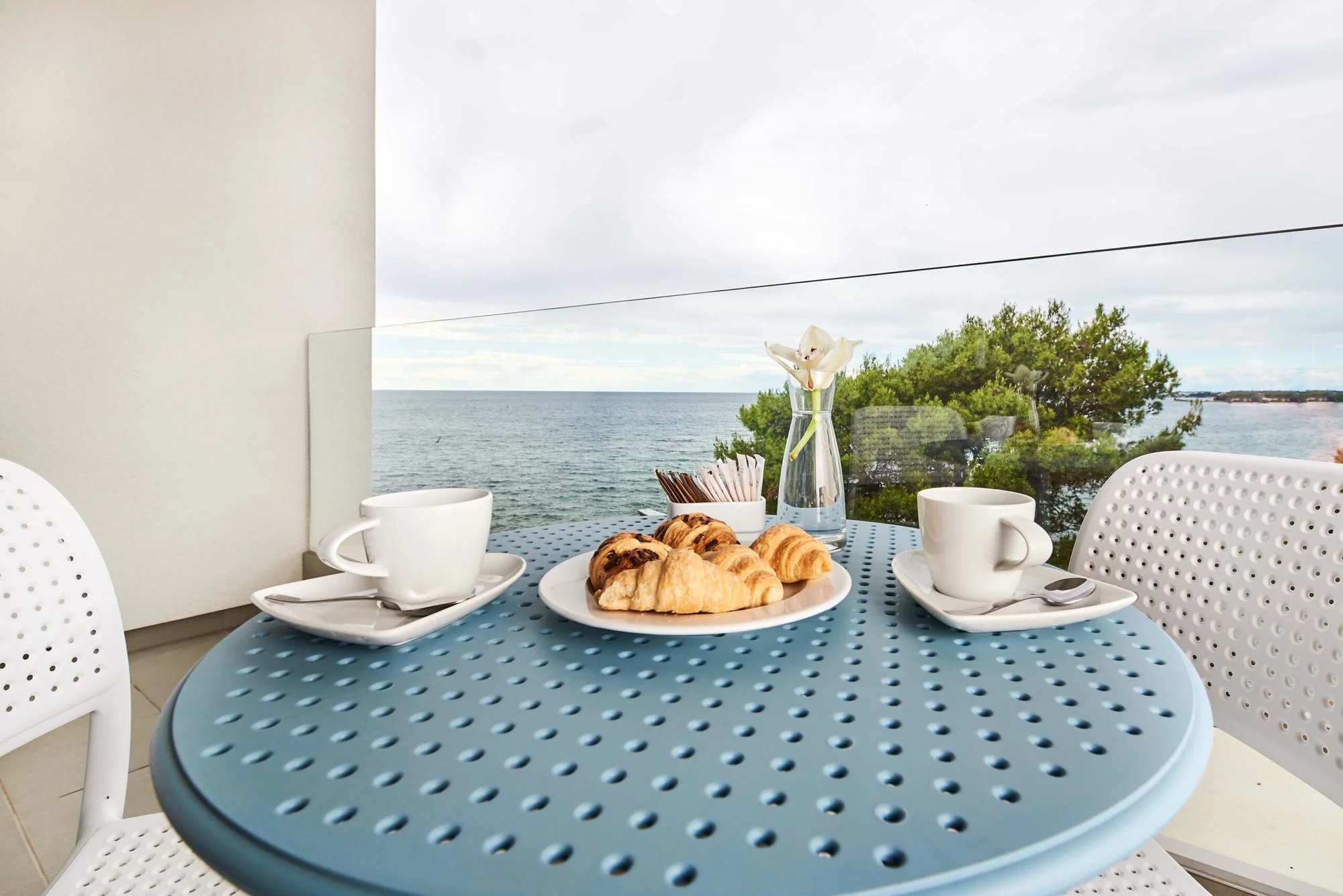 4* hotel v Umagu přímo u moře: jídlo, bazény a aktivity pro děti i dospělé