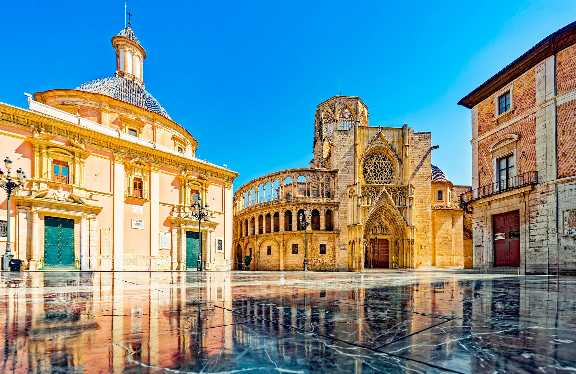 Zájezd do Valencie s Worldee: ubytování, zpáteční letenka a detailní itinerář