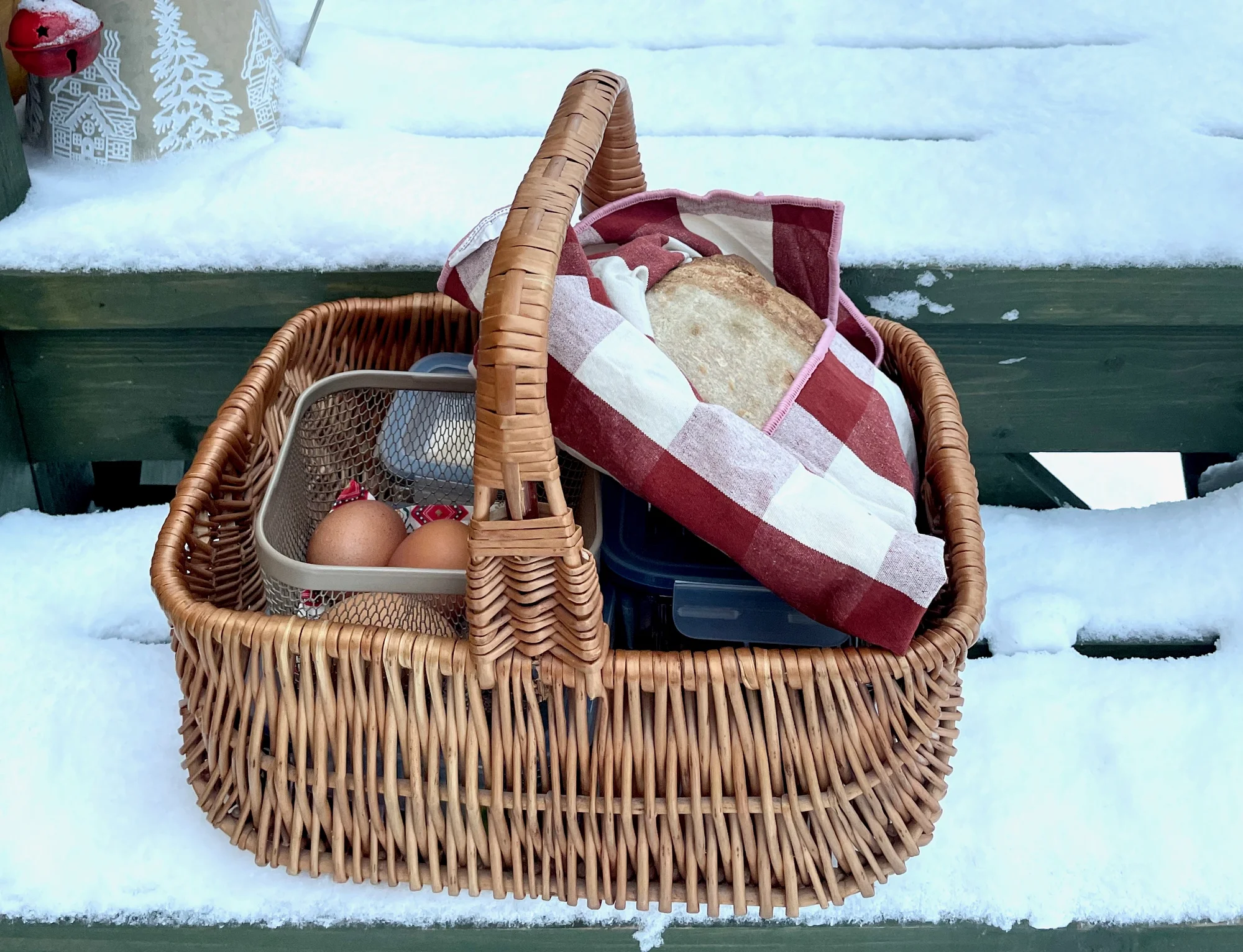 Romantika uprostřed moravské přírody: útulná maringotka s veškerým zázemím, možnost snídaně