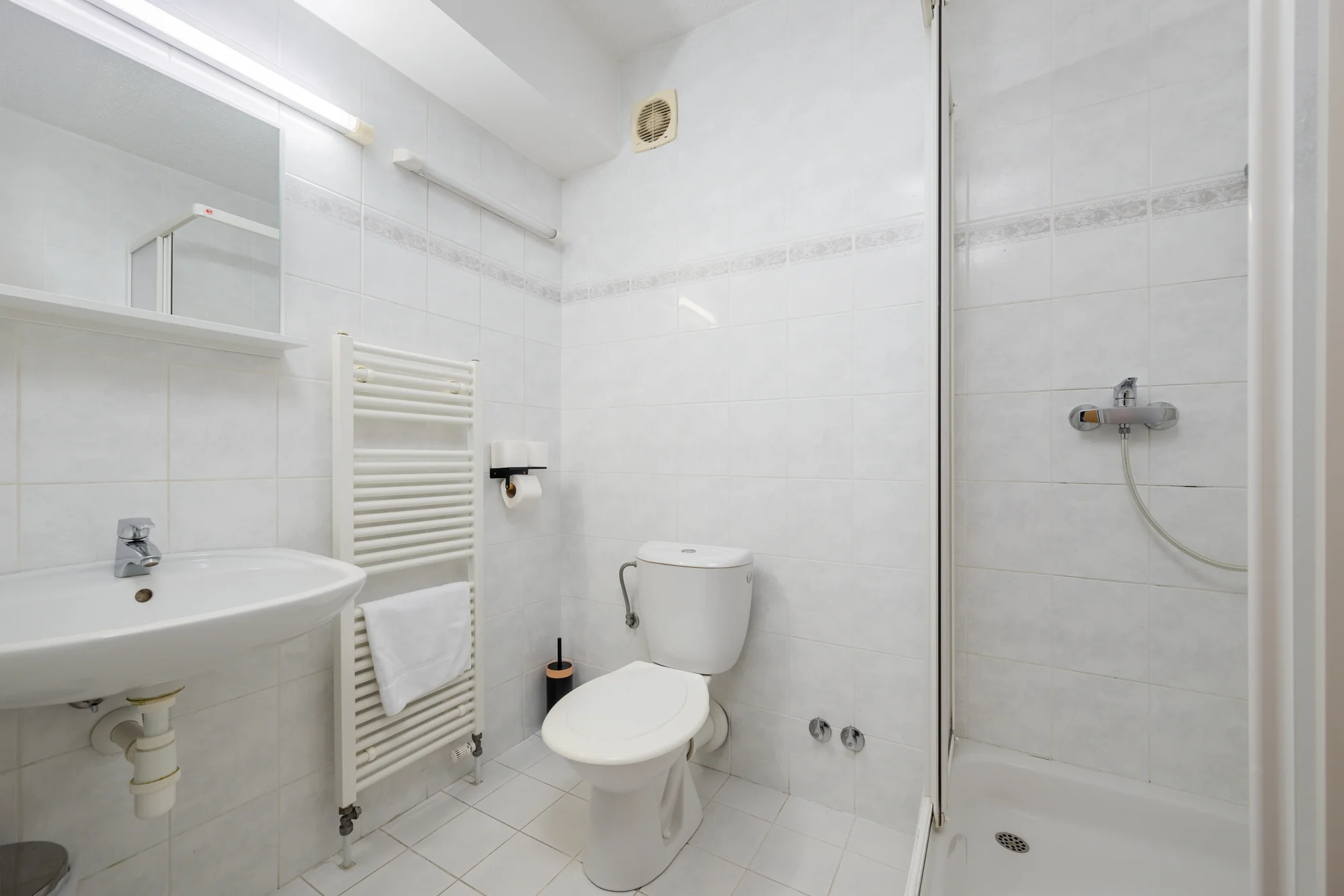 Pobyt v Liberci pro páry i rodiny: snídaně, využití Sport Parku a skipasy i zoologická zahrada