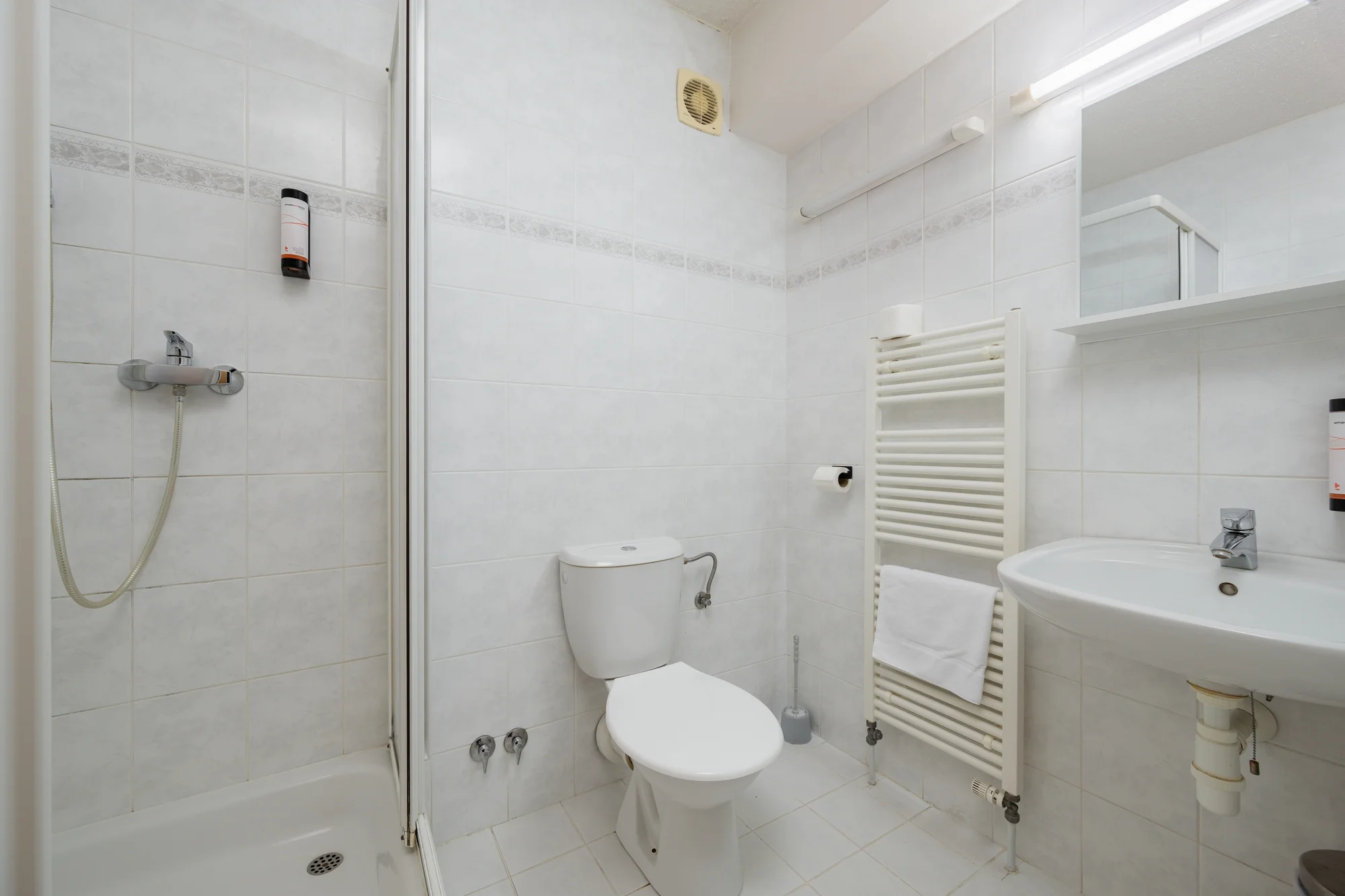 Pobyt v Liberci pro páry i rodiny: snídaně, využití Sport Parku a skipasy i zoologická zahrada