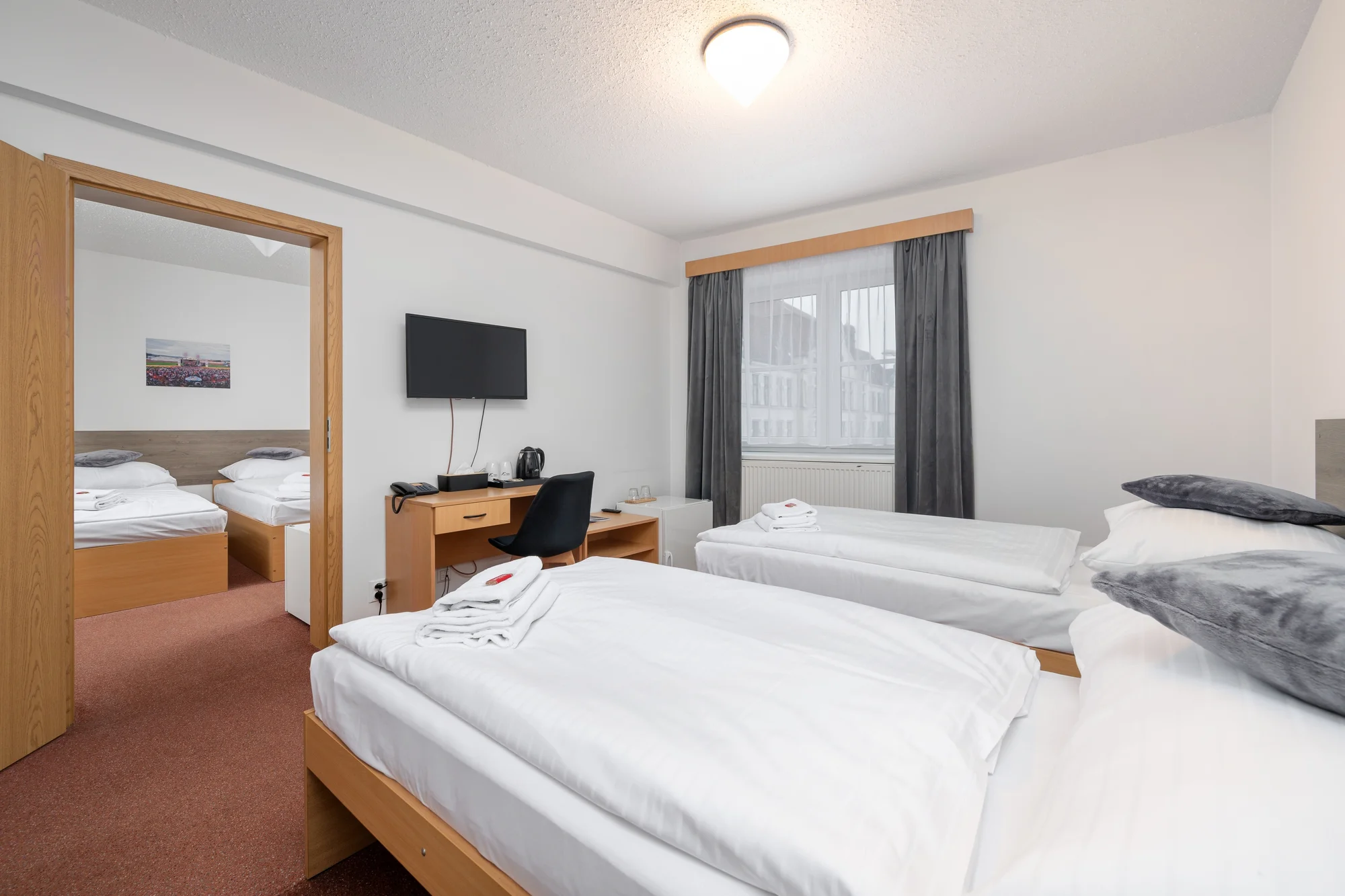 Pobyt v Liberci pro páry i rodiny: snídaně, využití Sport Parku a skipasy i zoologická zahrada