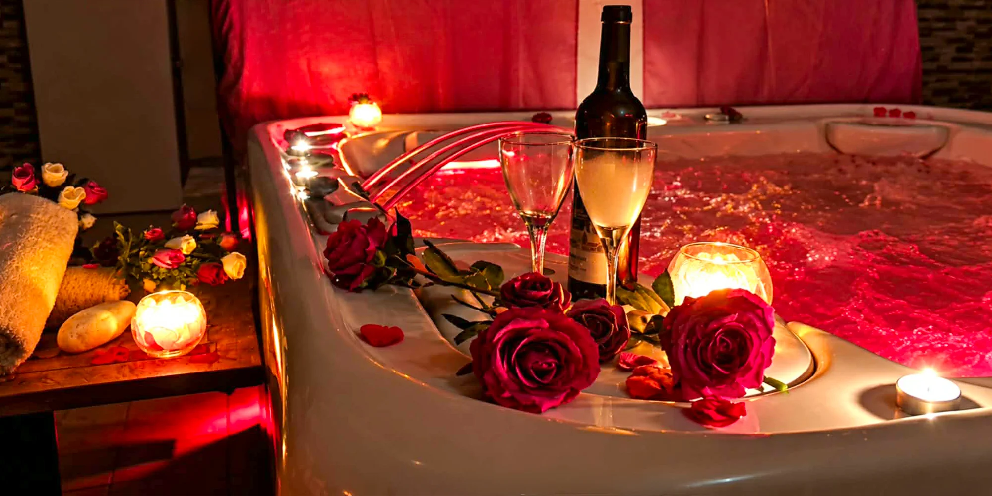 Privátní wellness pro dva vč. vína a romantické výzdoby
