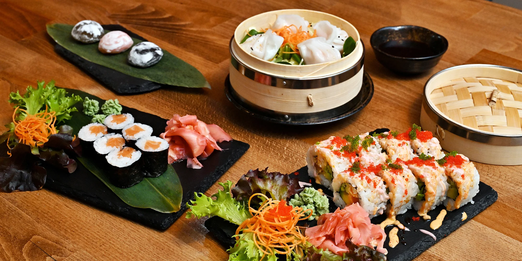 Sushi s limonádou či dezertem a proseccem pro dva