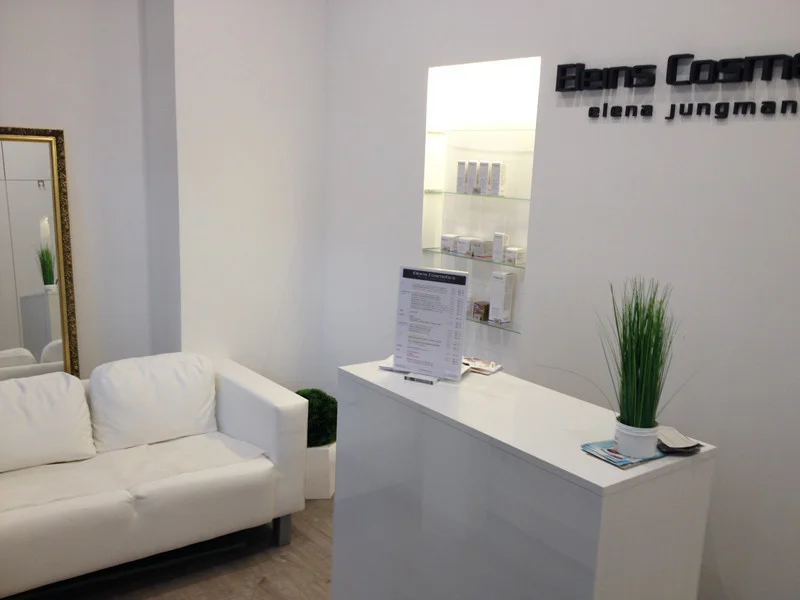 Čokoládová kosmetická péče včetně masáže teplými kameny a mikromasáží očního okolí